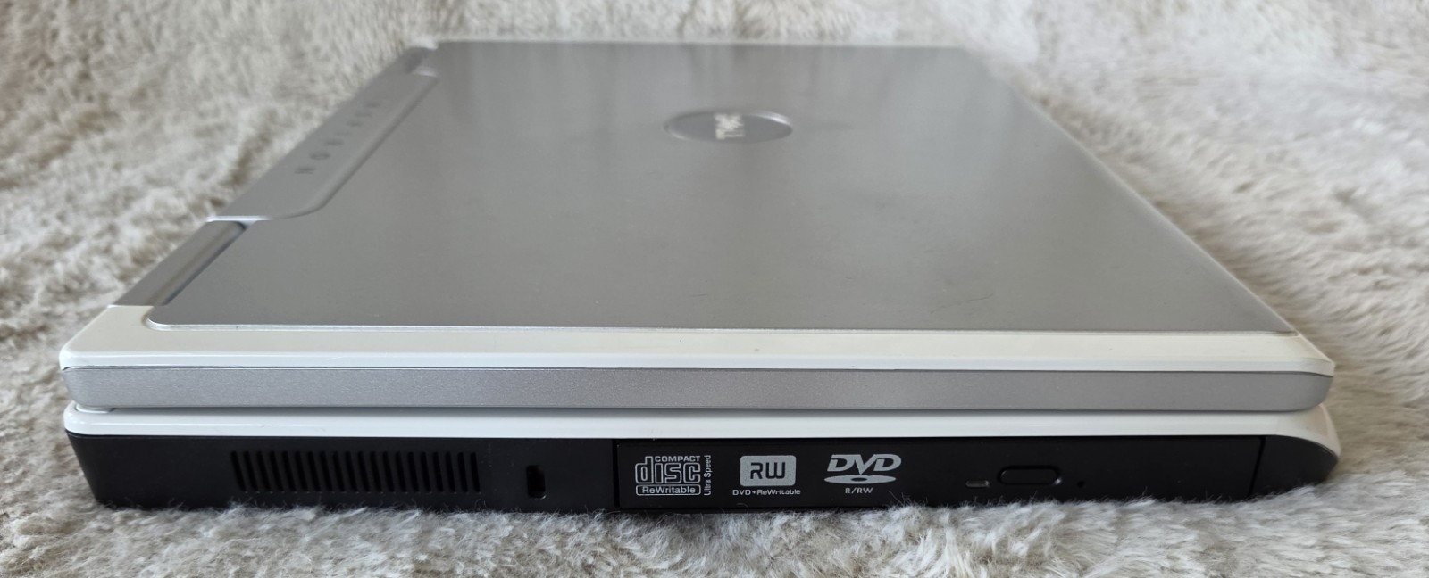 Dell Inspiron 1501, 15.4″, 4GB ram, 250GB SSD, Windows 10!