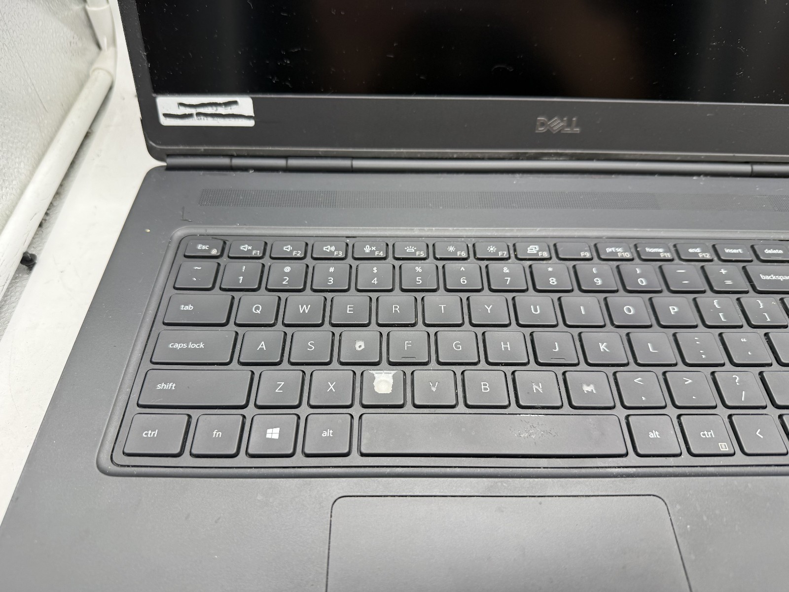 Dell Precision 7750 I7-10850H 32GB Nvidia Quadro T1000, No SSD Bios LOCK (READ)