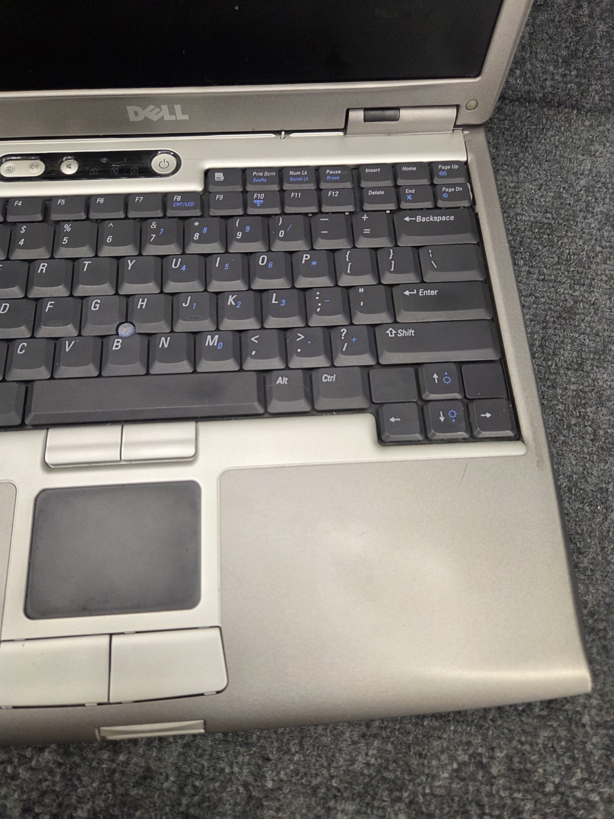 Dell Latitude D610 Intel Pentium M 1.73MHz 512Mb RAM, No HD No OS