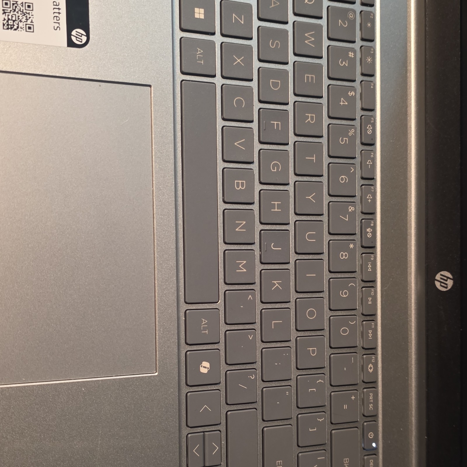 HP Laptop Intel Core i5 Windows 11 15.6″ Silver Iris Xe Webcam Wi-Fi Bluetooth