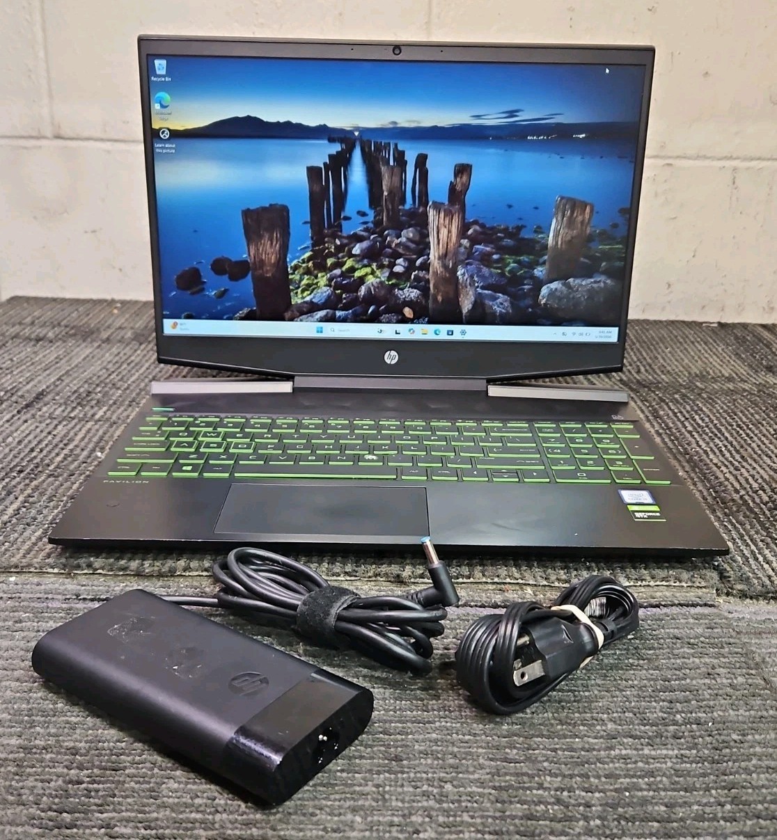 HP Pavilion 15-dk0xxx Gaming Laptop GTX 1650 16GB 240GB – FOR PARTS/NOT WORKING