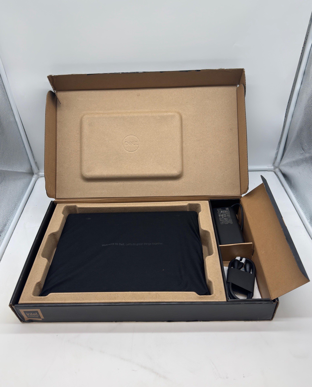 Dell Precision 7680 16″ FHD+ i7-13850HX 32GB 512GB SSD RTX 1000 ADA 6GB C3NR9