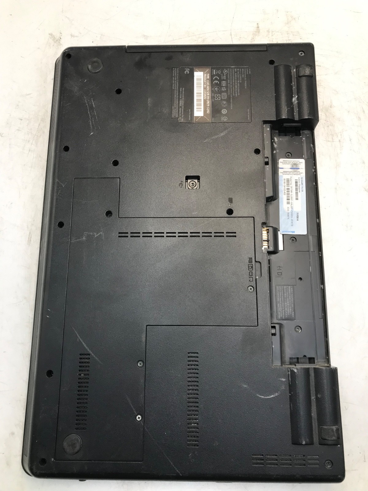 Lenovo ThinkPad E520 Intel Core i3-2350M 15″ Laptop NO HDD BOOTS BIOS-MZ