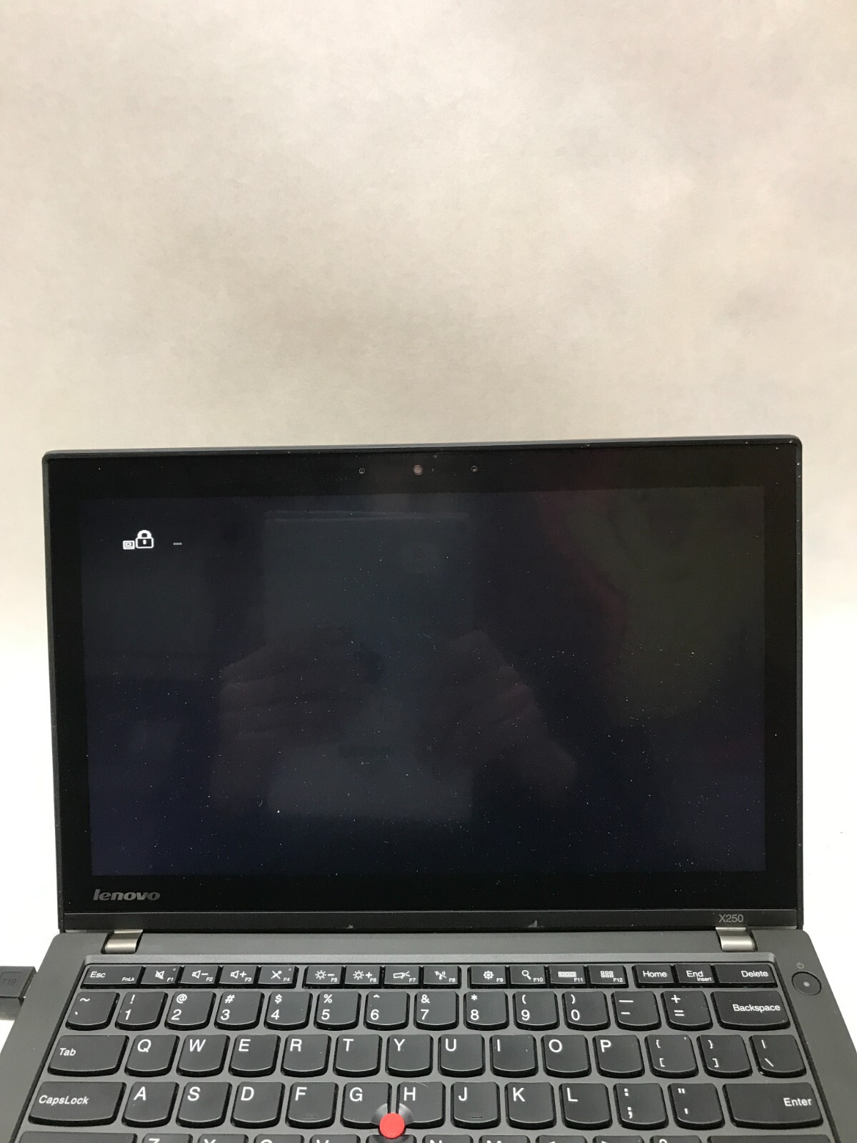 Lenovo ThinkPad X250 12″ Intel i5-5200U NO RAM NO HDD/OS For Parts BIOS LOCK -DW
