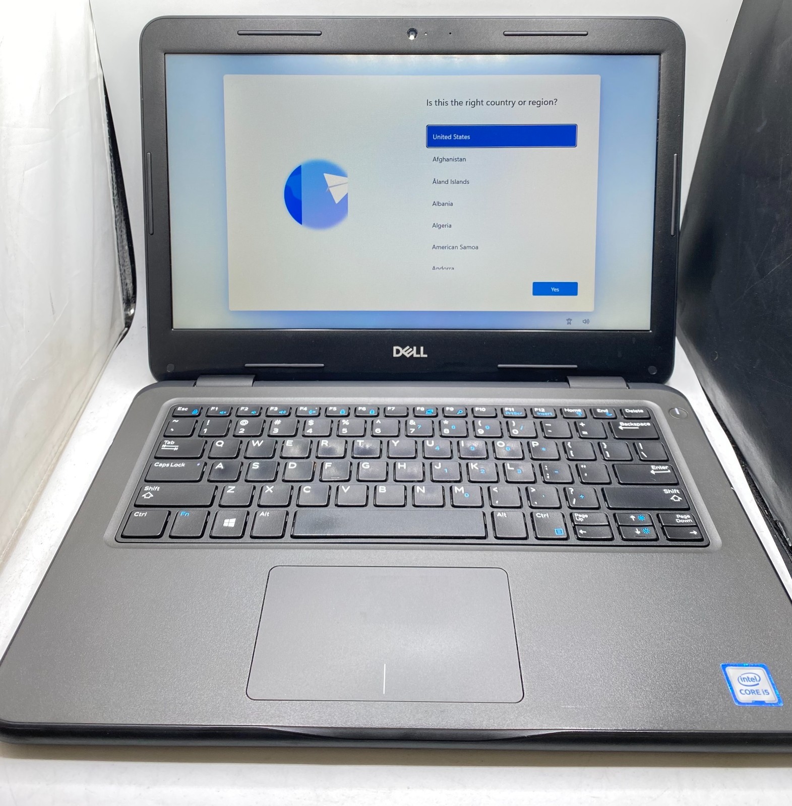 Dell Latitude 3310 13.3″ Laptop Intel Core i5-8265U 1.60GHz 8GB RAM 256GB SSD