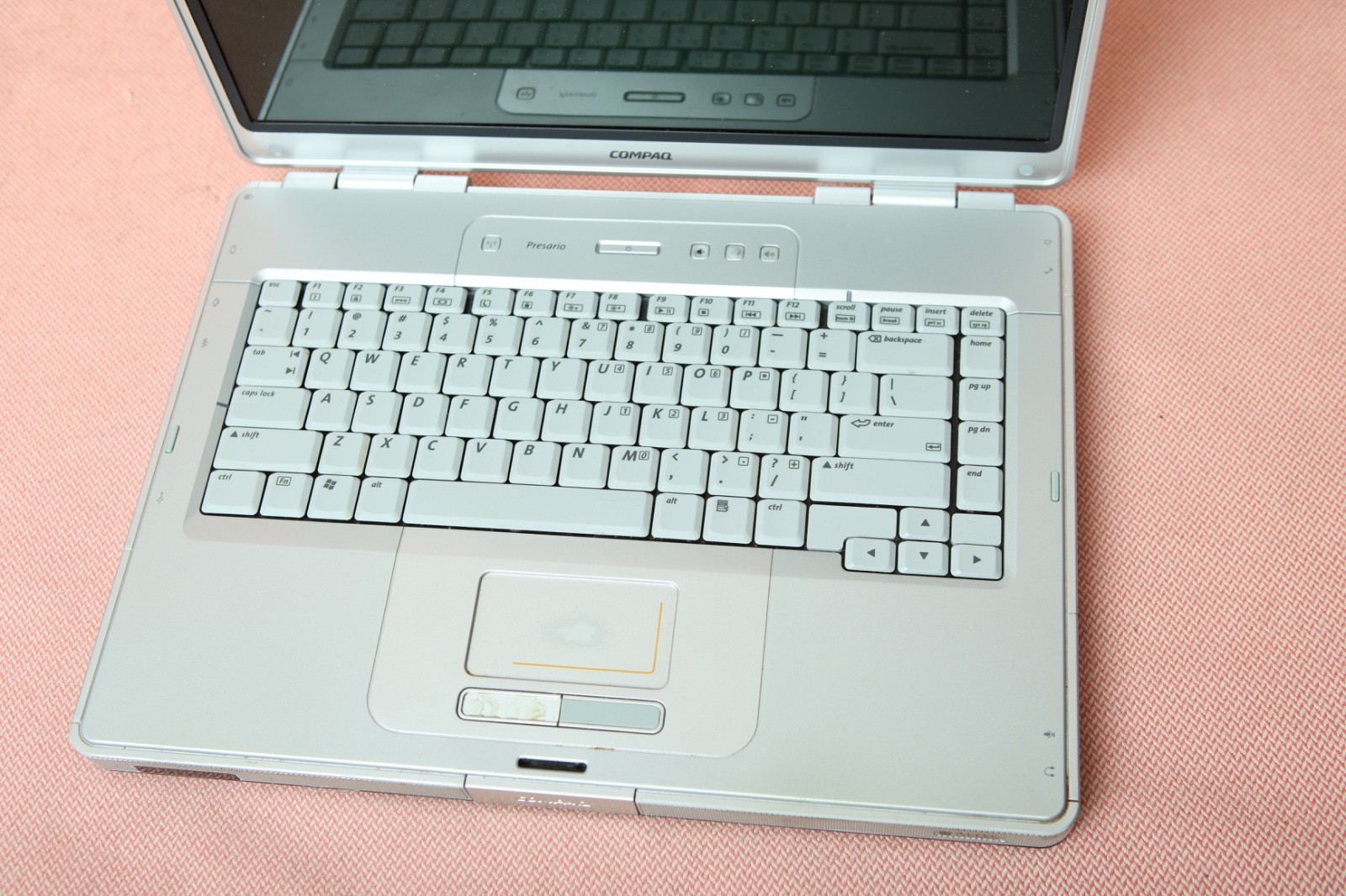 Compaq Presario C300 Laptop for Parts or Repair