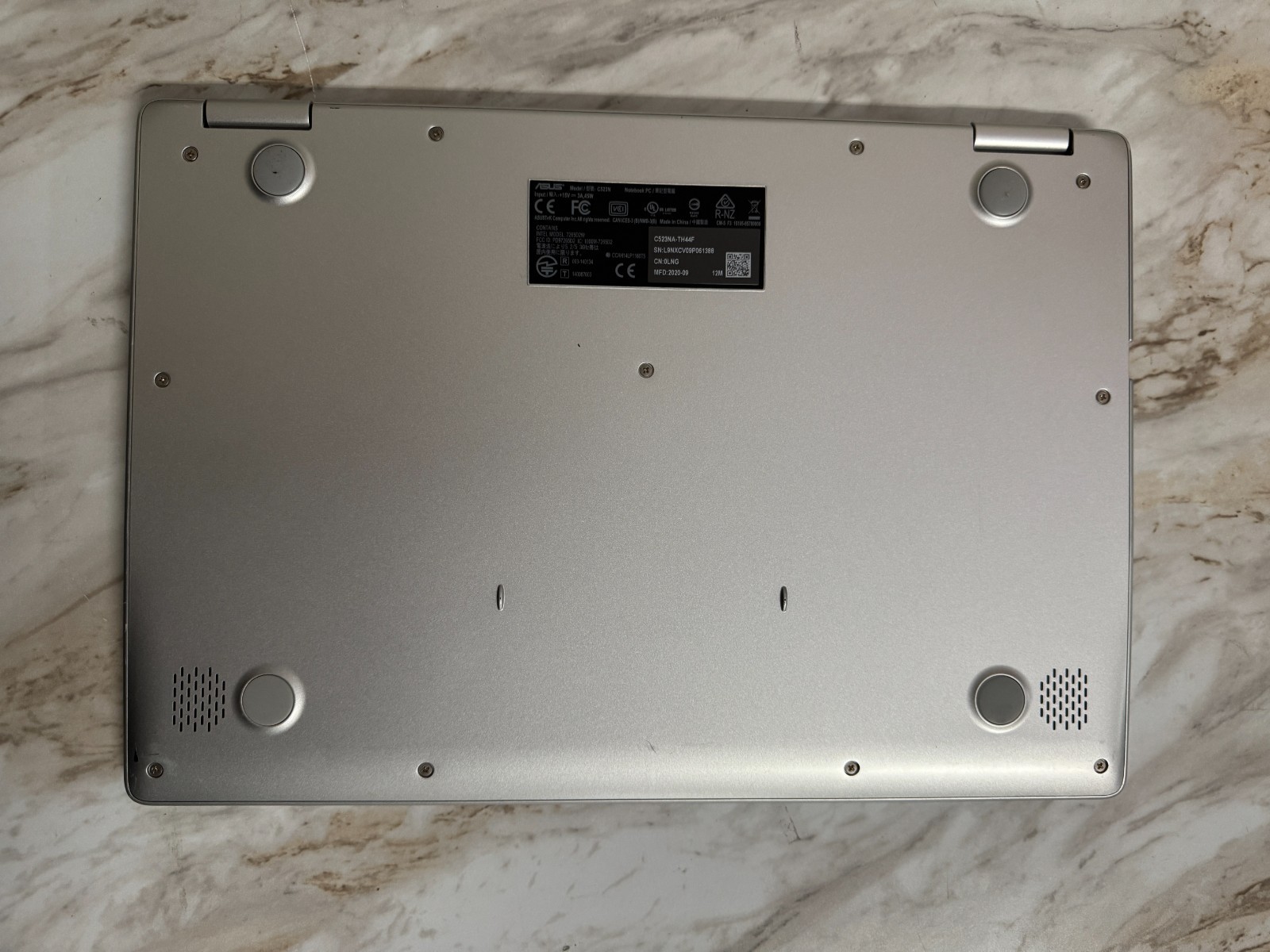 ASUS Chromebook 15.6″ FHD N3350 4GB 64GB Chrome OS C523NA-IH44F – Silver