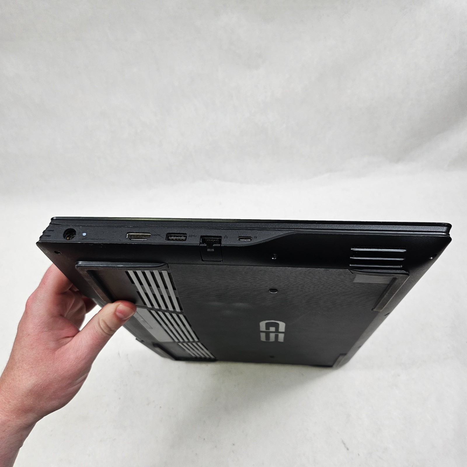 DELL G5 15 5500 i5-10300H @ 2.50GHz 8GB RAM 1TB HDD 128GB NVMe GTX 1650 Ti No OS