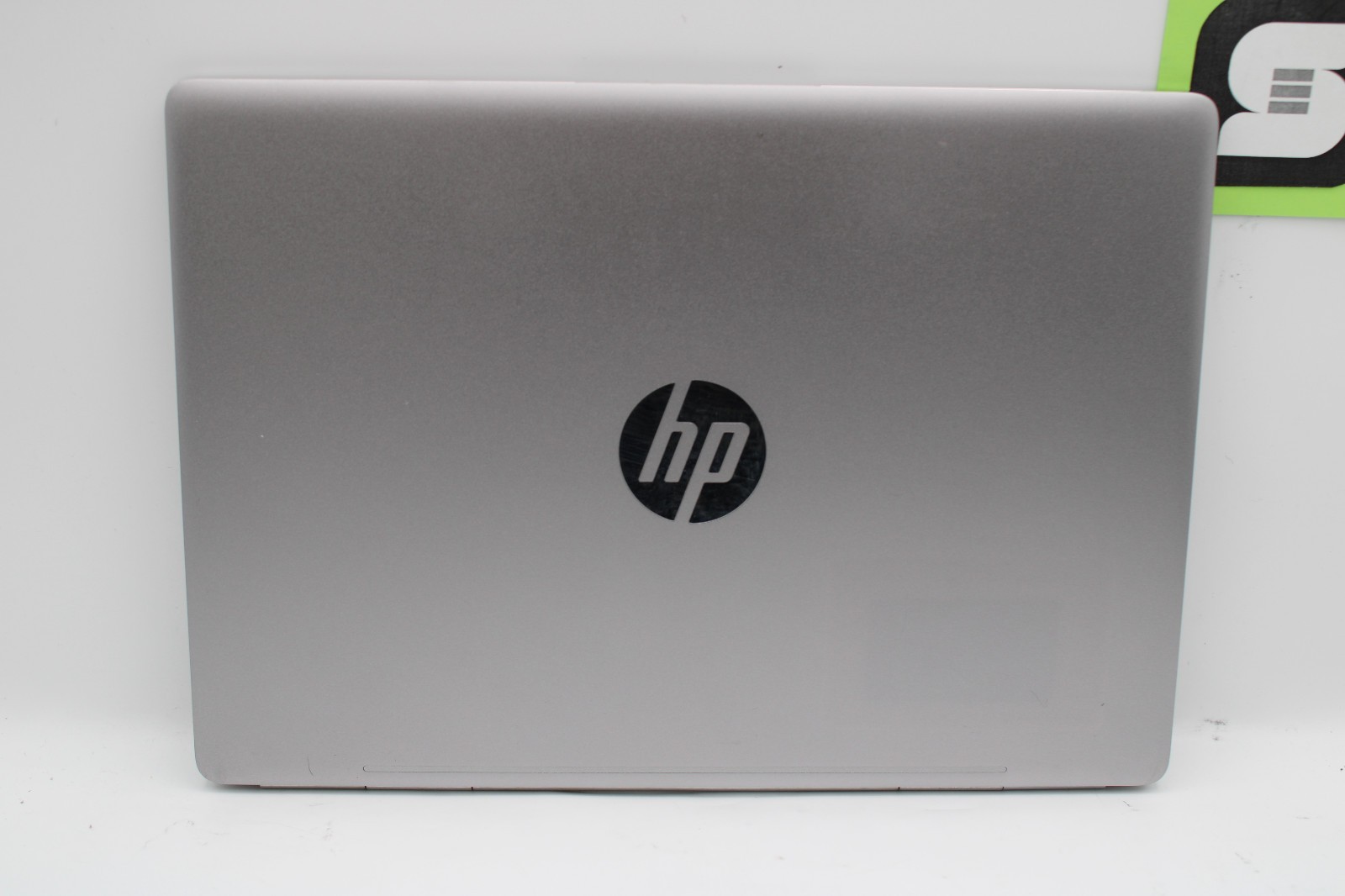 HP EliteBook Folio G1 Touch m5-6Y54 @ 1.1 GHz 8GB RAM No SSD No OS