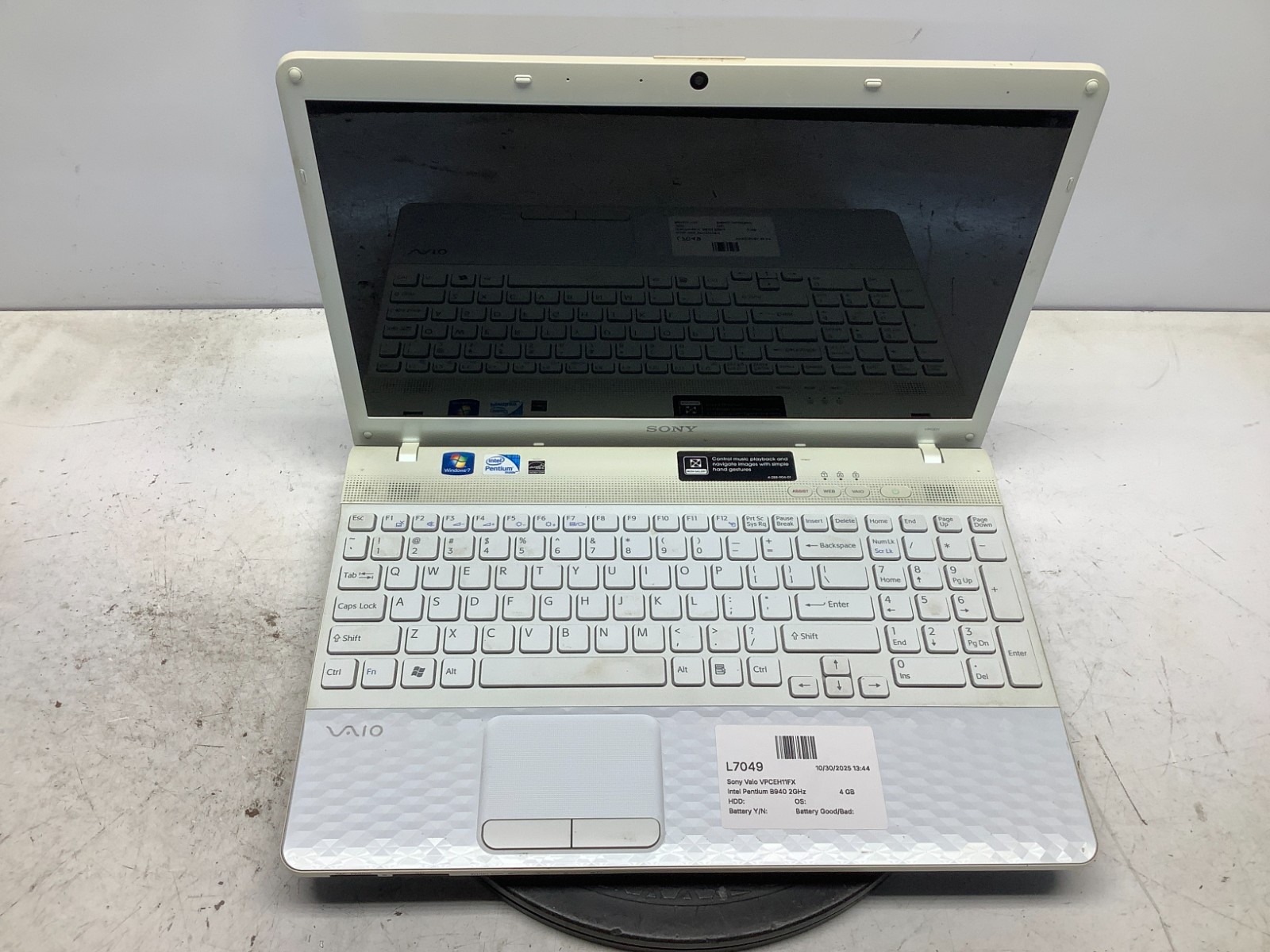 Sony Vaio VPCEH11FX Intel Pentium B940 2GHz 4 GB NO HDD