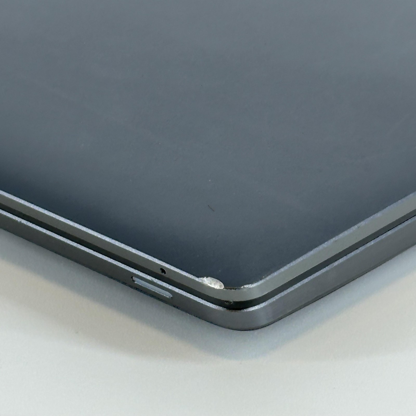 Dell Latitude 9430 (2-in-1) 14 2K TOUCH 1.8 GHz i7-1265U 32GB 1TB SSD Good