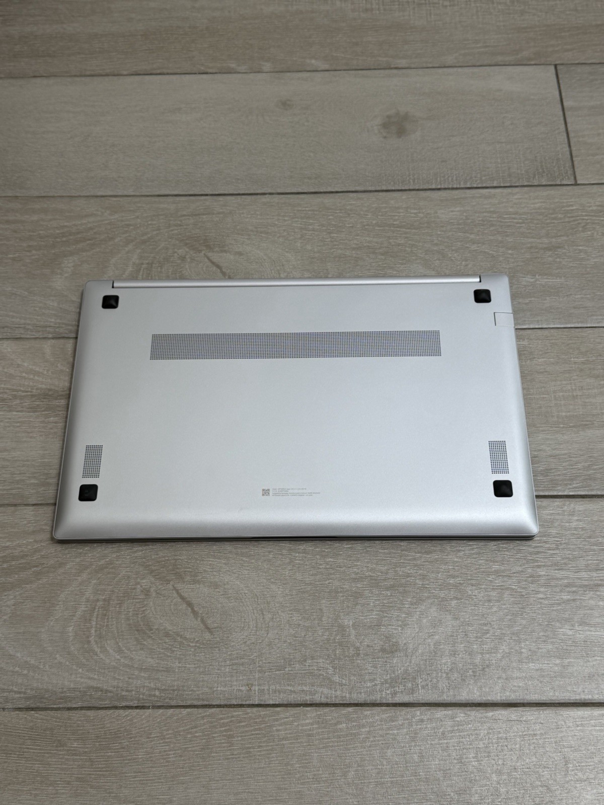 Samsung Galaxy Book4 NP750XGK 15.6″ Core 7 150U 16GB RAM 512GB NVMe SSD Win-11
