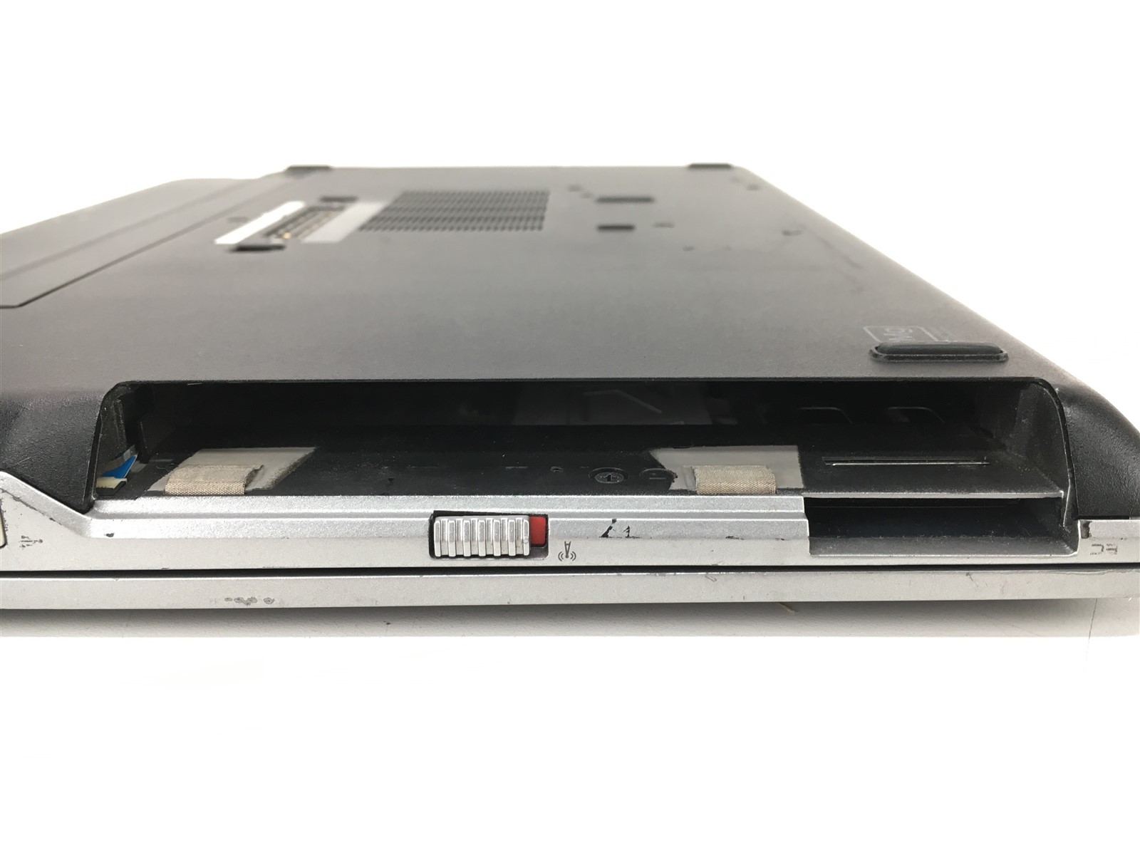 Dell Latitude E6320 Laptop i5-2520M 2.50GHz 4GB RAM No HDD No OS 13″