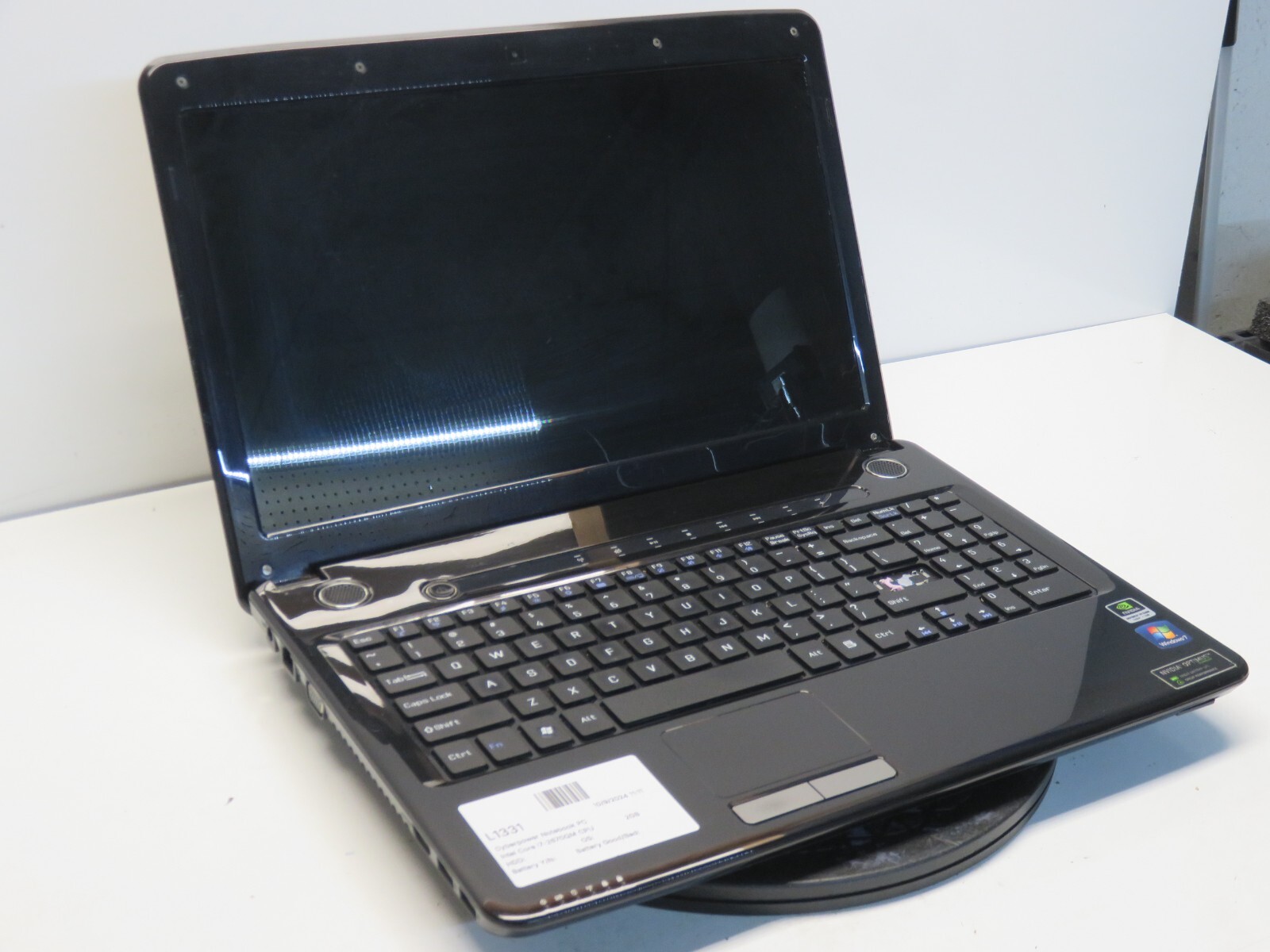 Cyberpower Notebook PC Intel Core i7-2670QM CPU 2.20GHz 2GB NO HDD No Batt READ