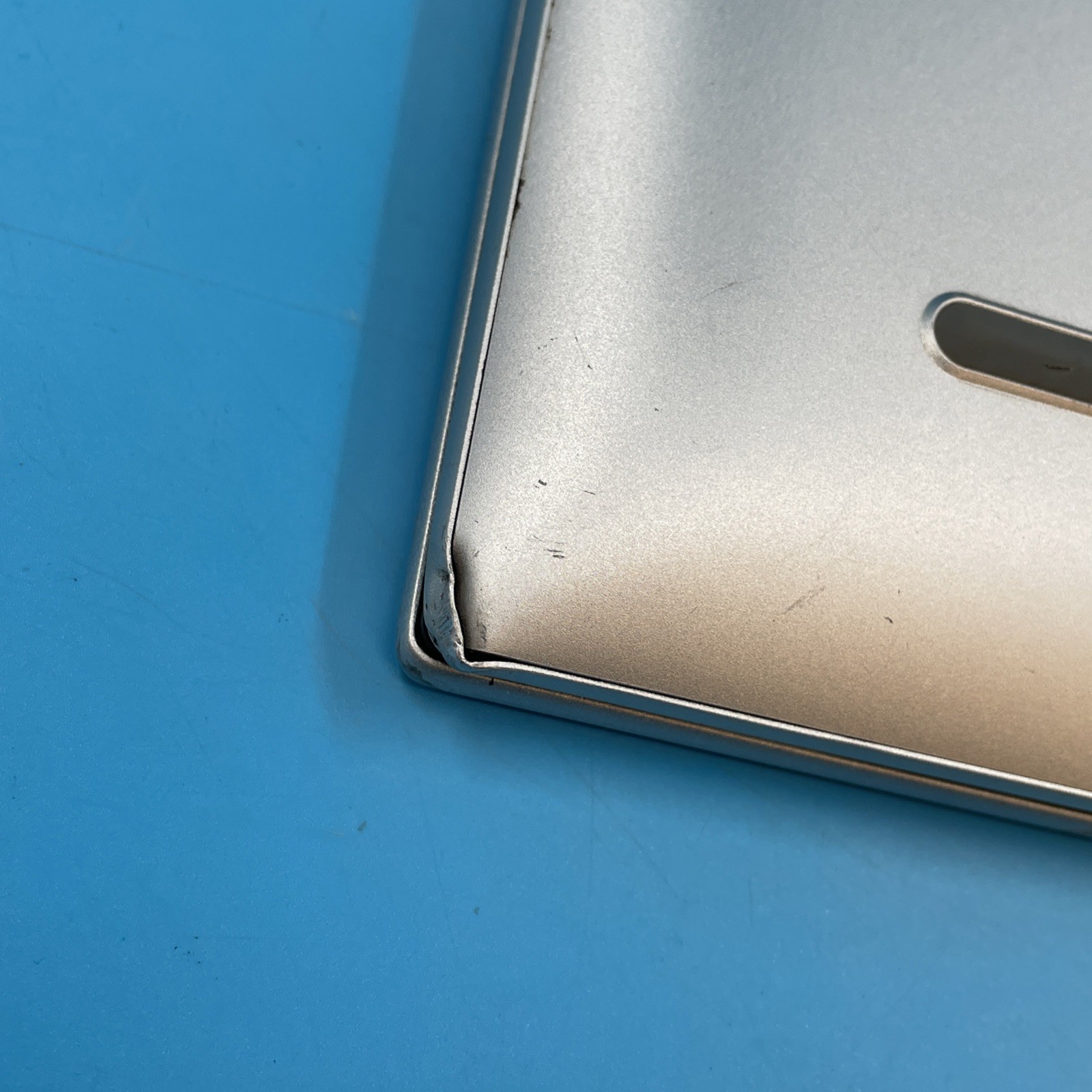 HP EliteBook 840 G11 | Ultra 5 135U | 32GB RAM | 512GB SSD | NO OS | 86%