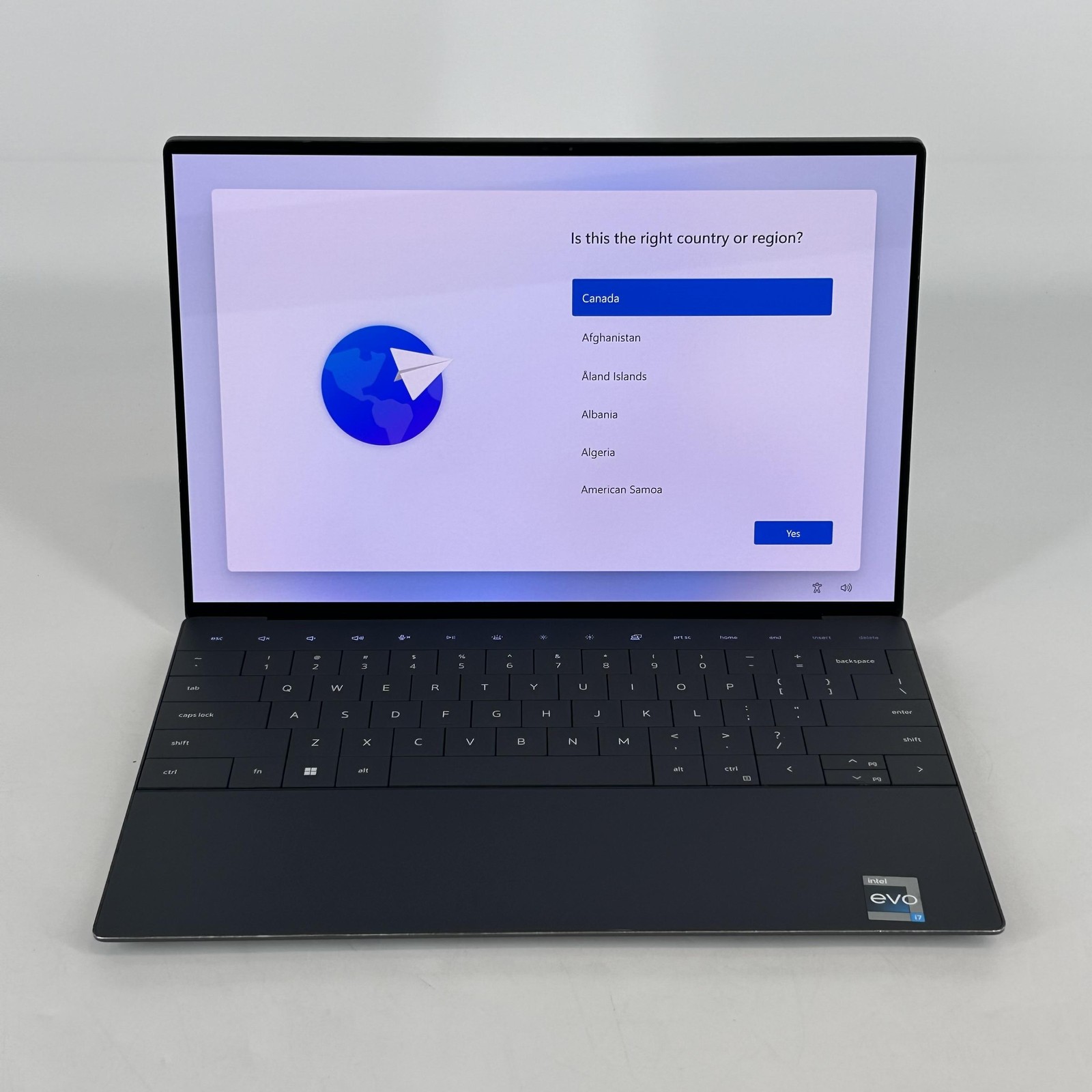 Dell XPS 13 Plus 9320 3.5K TOUCH 2.1 GHz i7-1260P 16GB RAM 512GB SSD Good