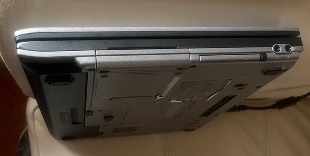 Dell Latitude D410 12” Laptop (Intel M @ 2GHz, 2GB Ram, 80GB HDD) Win XP Pro