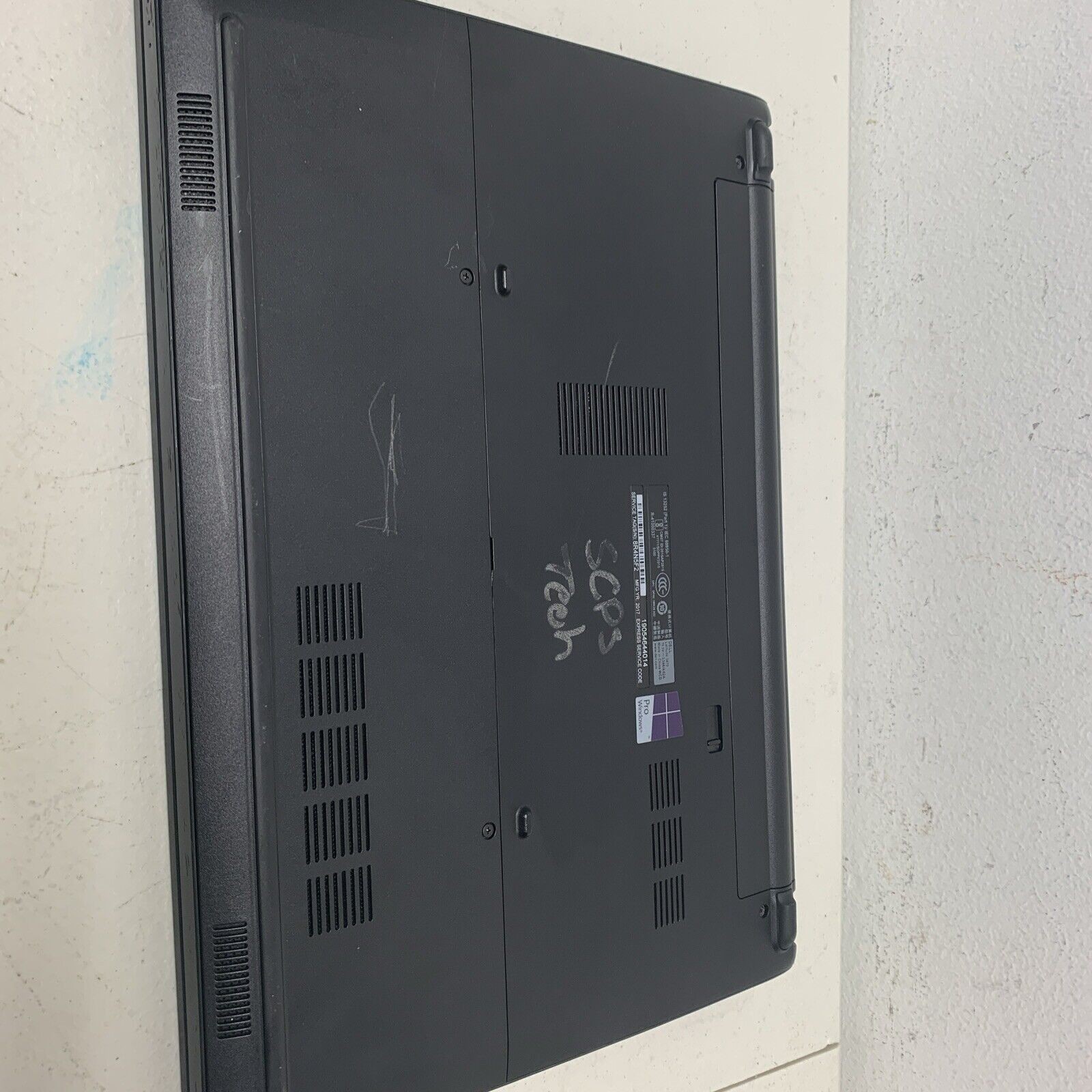 Dell Latitude 3470 14″ Intel Core i3-6100u 2.30GHz 4GB Ram 128 GB SSD W 11 Pro