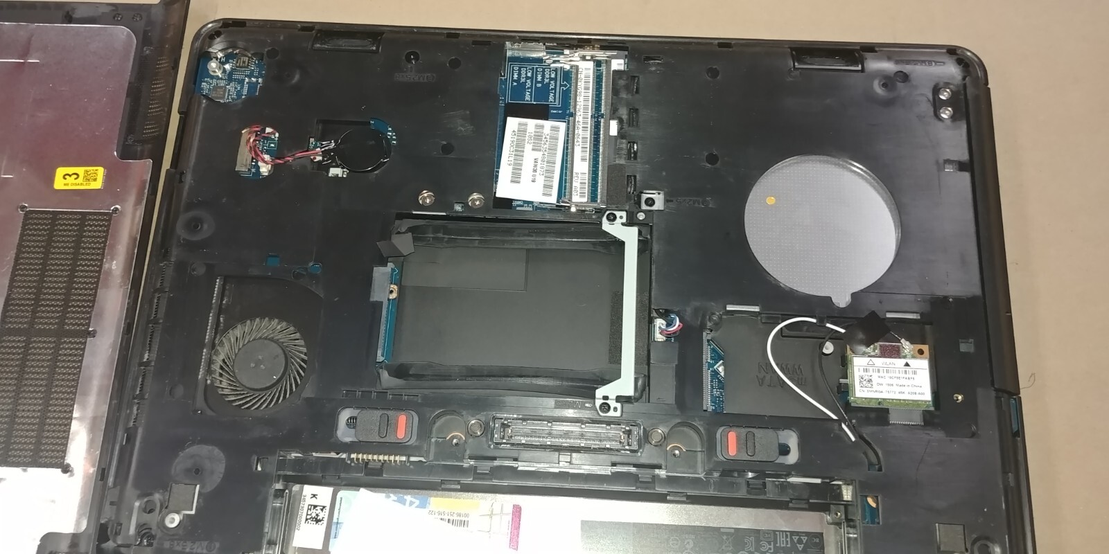 Dell Latitude E5440 14″ Intel Core i3 4th Gen FOR PARTS