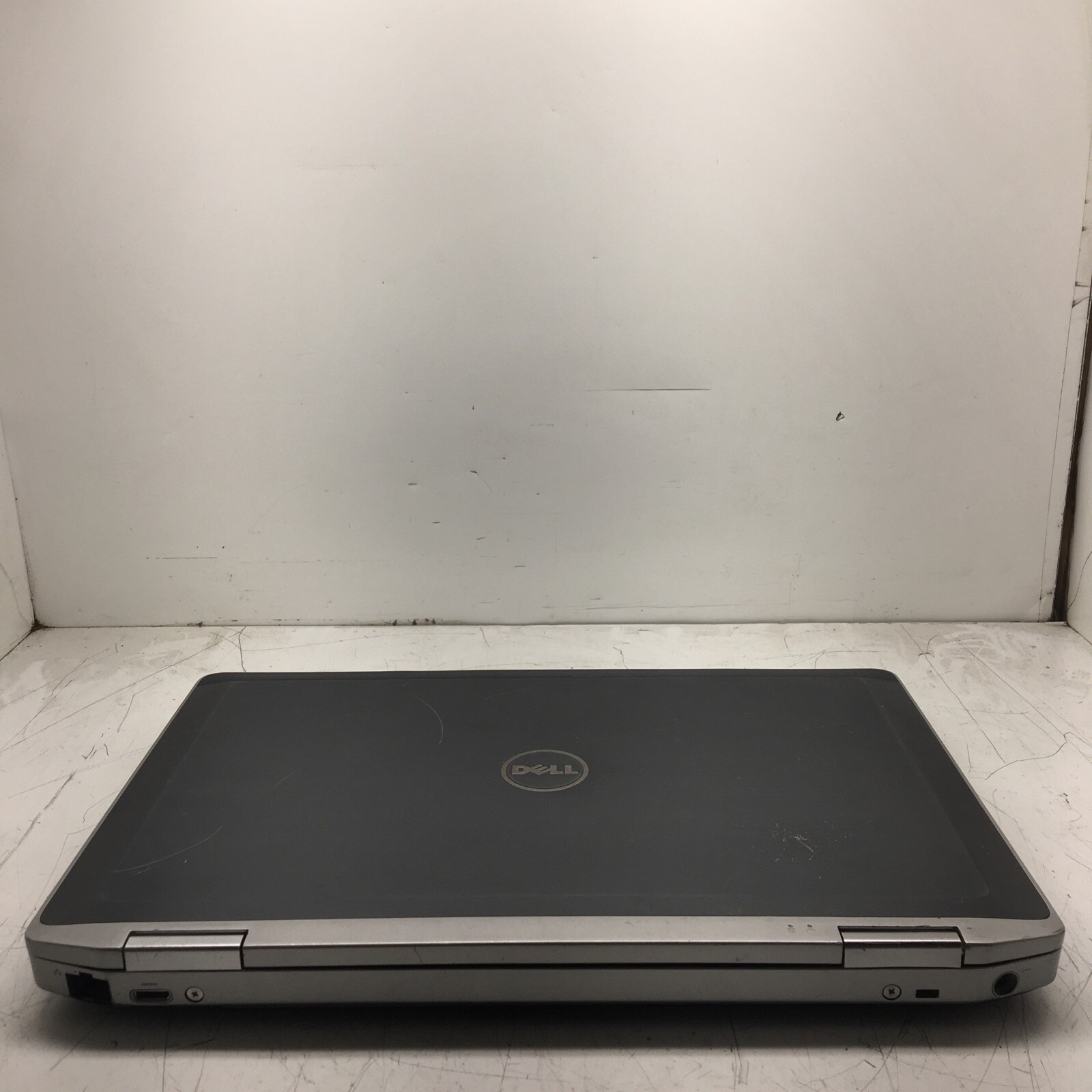 Dell Latitude E6320 Intel Core i7 2640M @ 2.80GHz 4GB No HDD Boot to BIOS