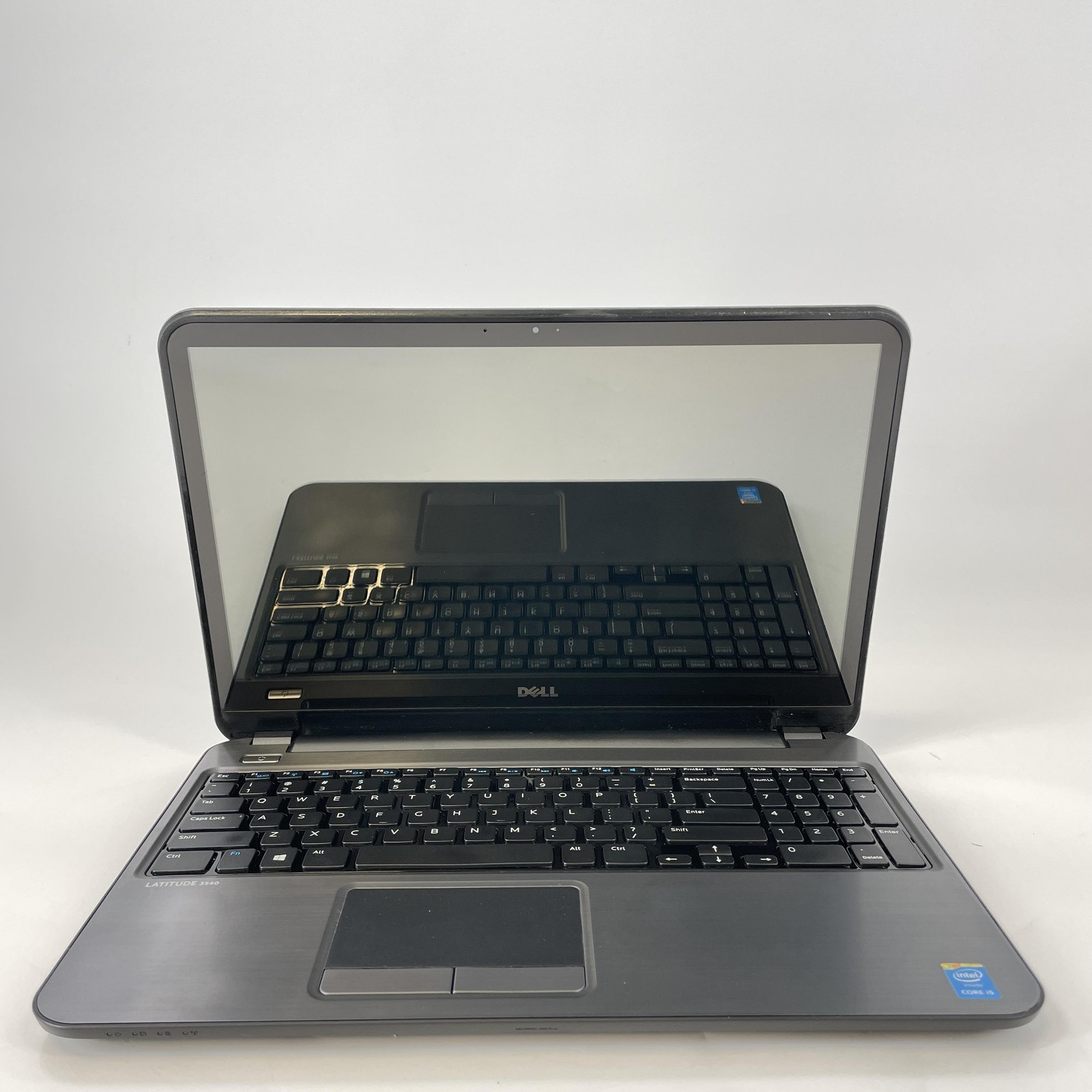 Dell Latitude 3540 15.6 2014 Gray HD TOUCH i5-4210U 1.70GHz 4GB 500GB HDD Fair