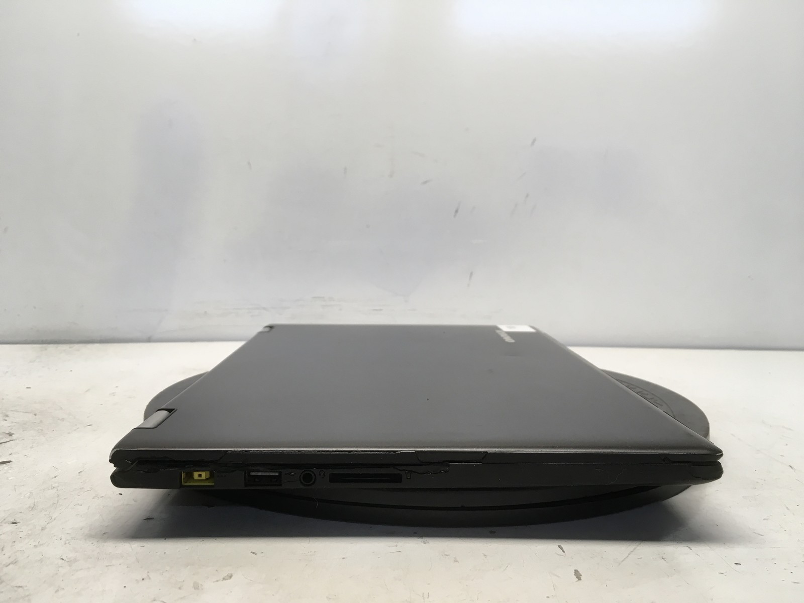 Lenovo Yoga 2 13 Model: 20344 Intel i5 4th gen No RAM NO HDD No Batt