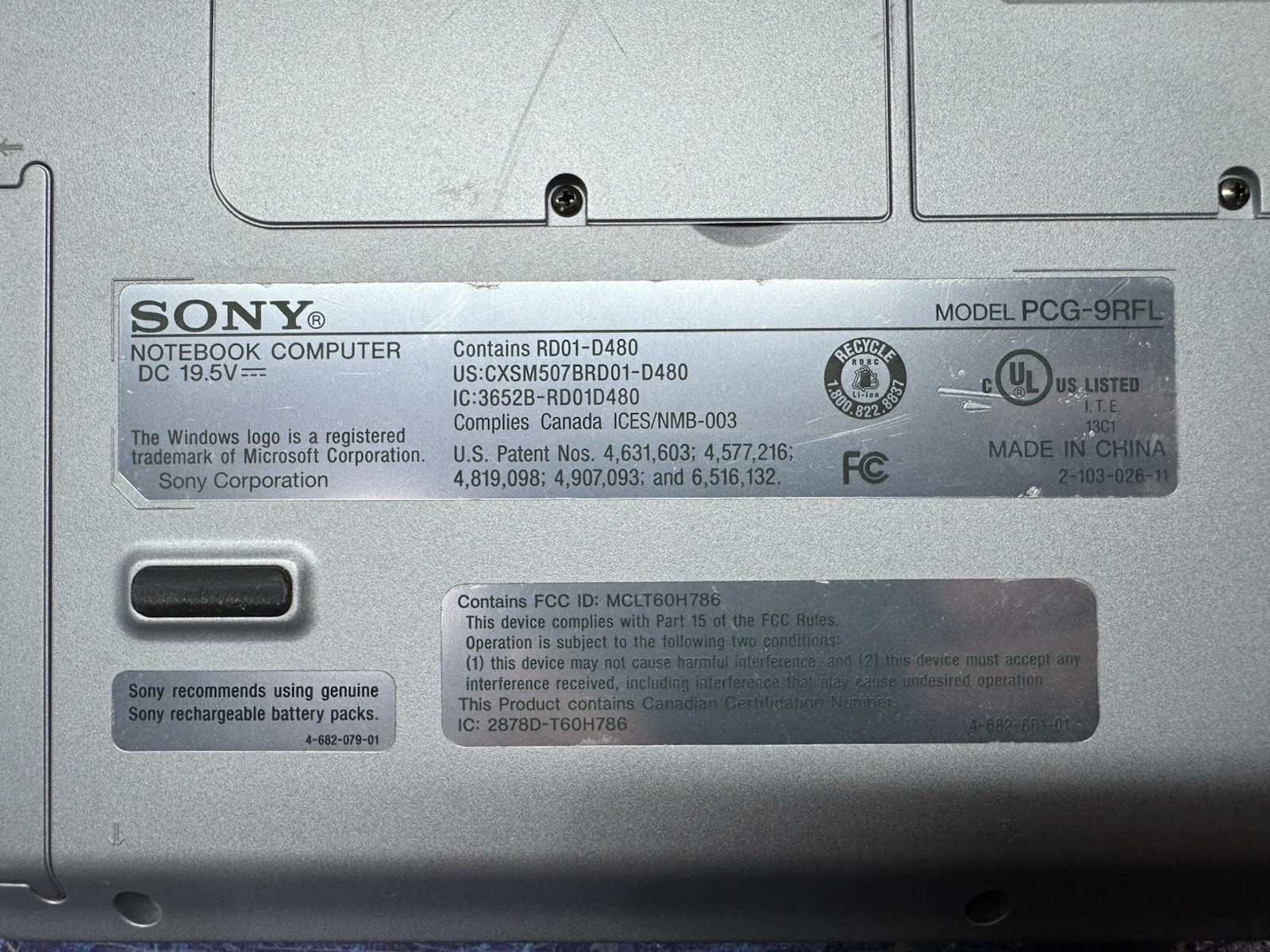 Vintage Sony Vaio PCG-9RFL Laptop Intel P4/960MB Ram/60GB HDD/Win XP Tested