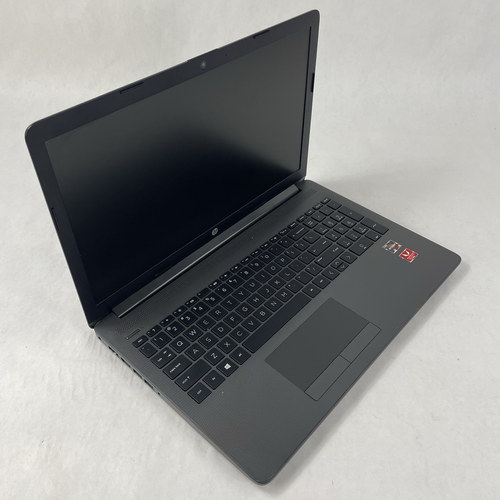 HP 255 G7 15.6″ Ryzen 3 2200U 2.50 GHz 8 GB RAM No SSD/AC/OS