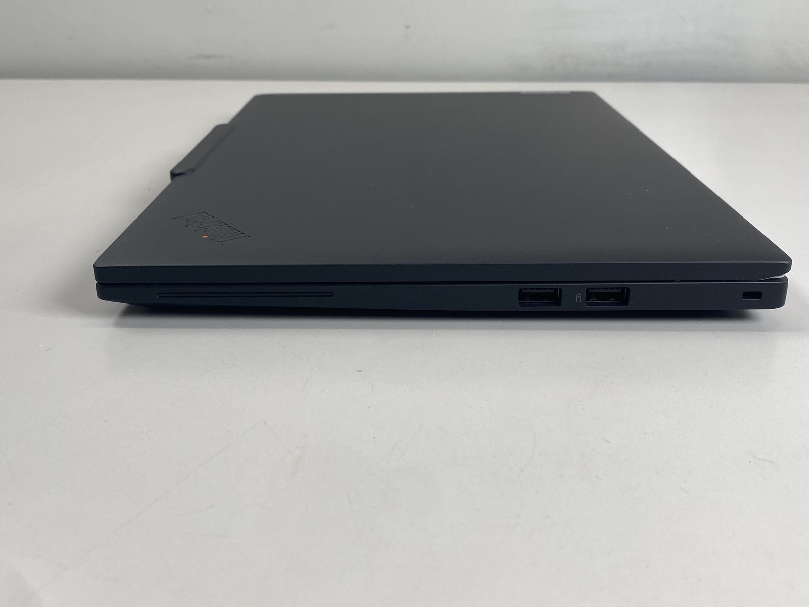 Lenovo Thinkpad T14S GEN 6 14 Ryzen AI 5 Pro 340 32gb 512gb-Black
