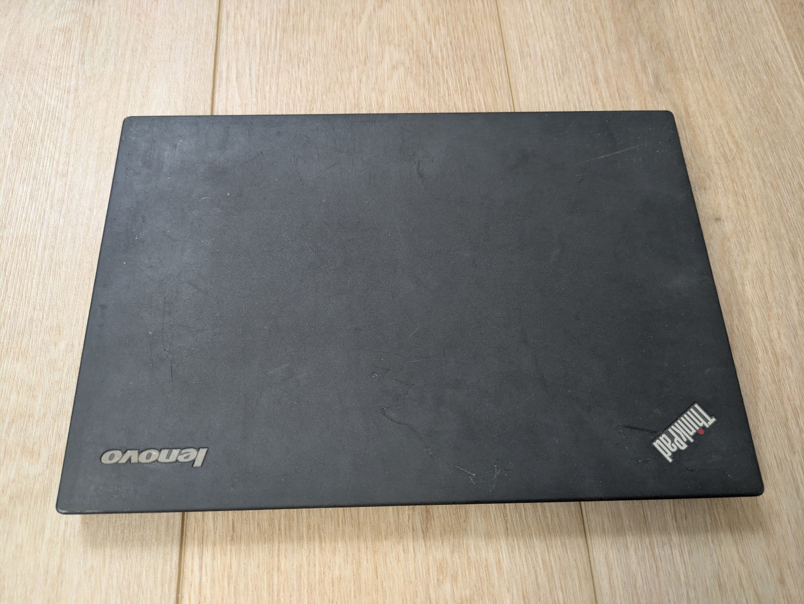 Thinkpad x240 i5 8GB no HDD no battery