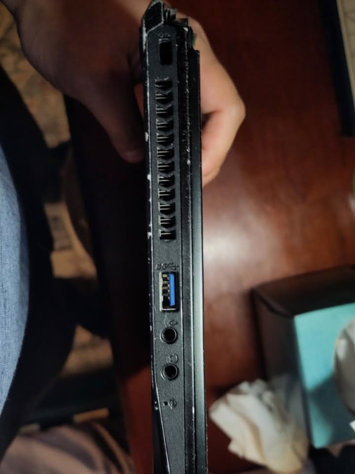MSI GS30 2M Shadow 16GB ram 13.3 inch ultrabook and gpu dock + GTX 970 1TB SSD
