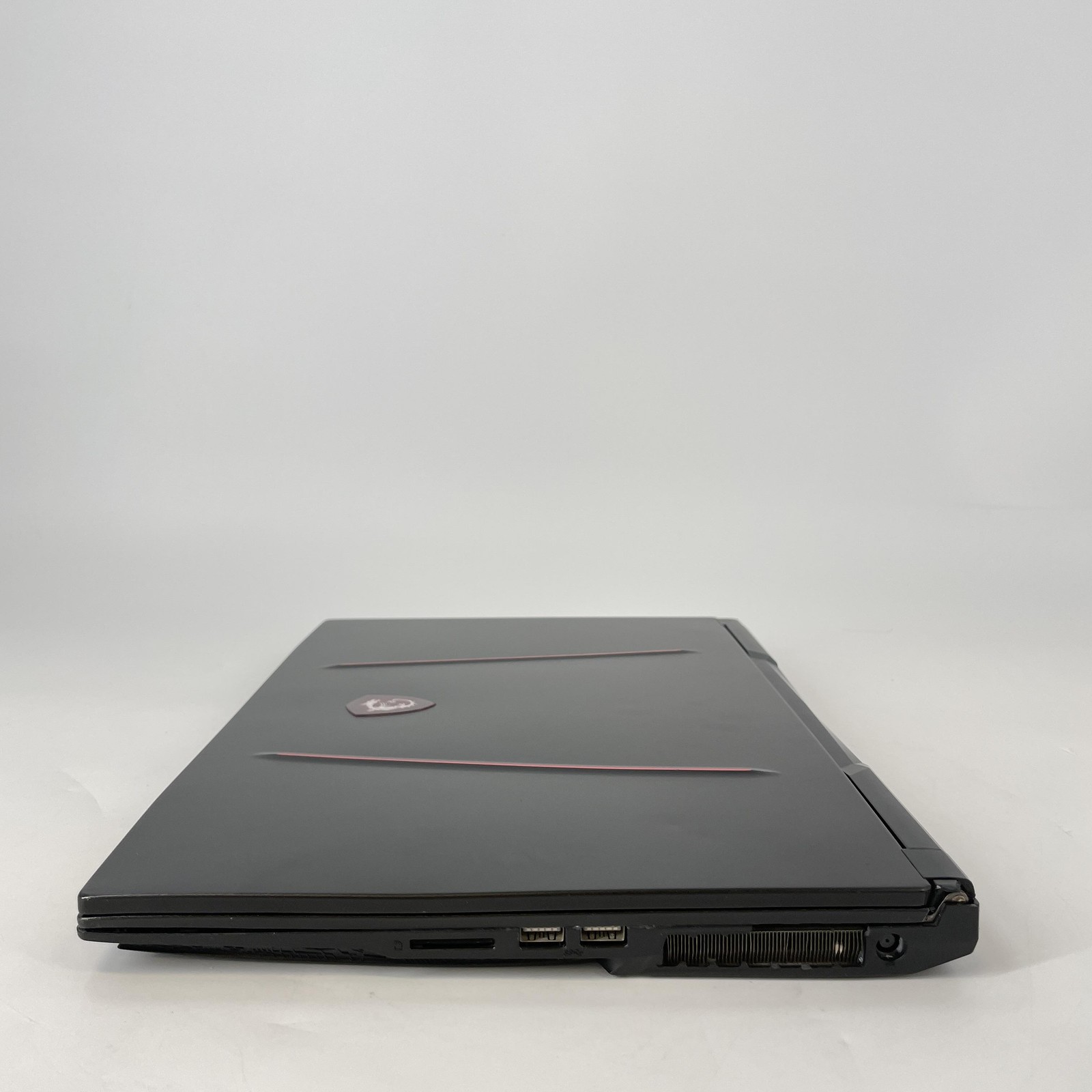 MSI Raider GE75 17 144Hz FHD i7-10750H 2.60GHz 16GB 512GB SSD/1TB HDD RTX 2060