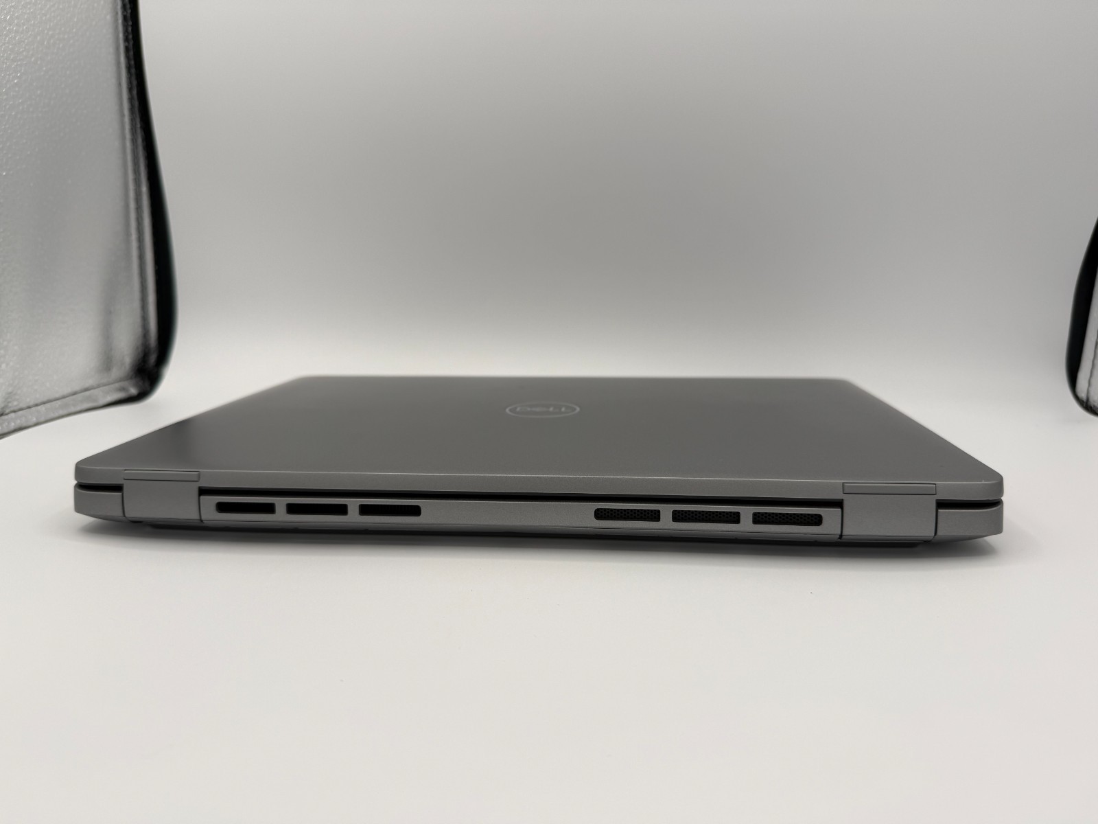 Laptop Dell Precision 3490 Core Ultra 5 135H 32GB DDR5 512GB SSD Win 11 Pro