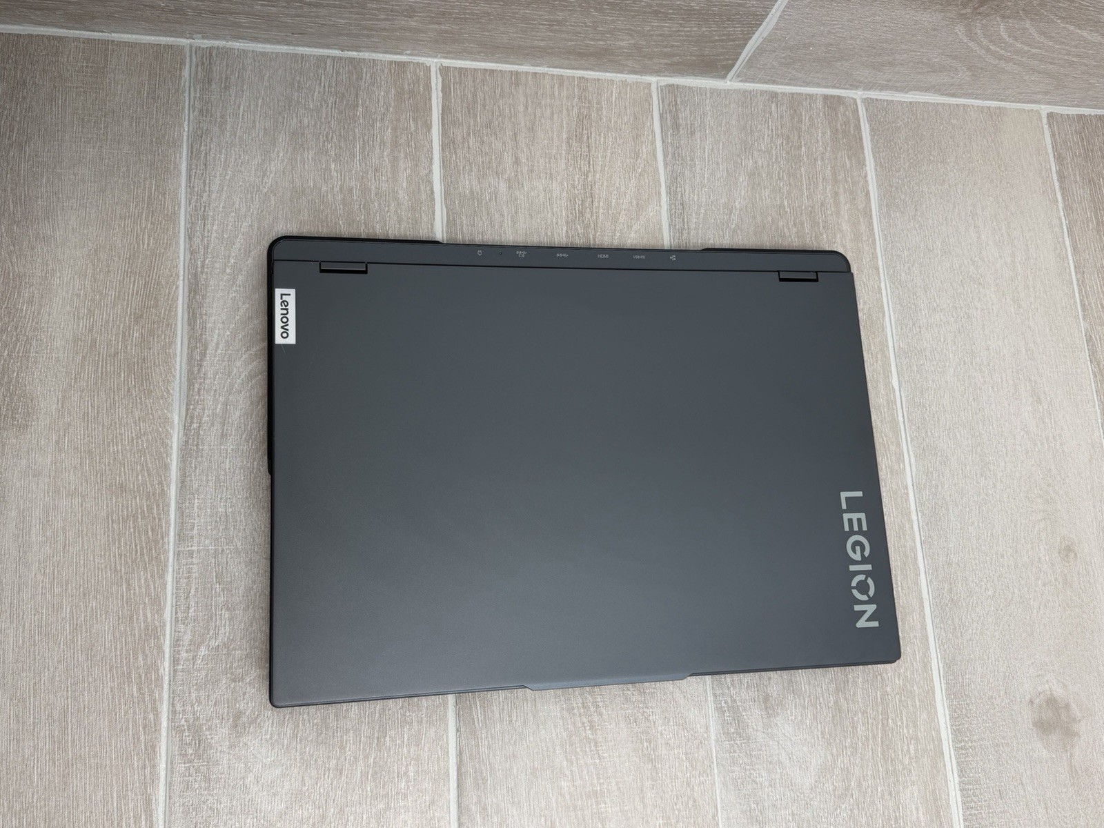 Legion Pro 5 16IRX8 16″ Core i7-13700HX GeForce RTX 4060 16GB RAM 512GB SSD