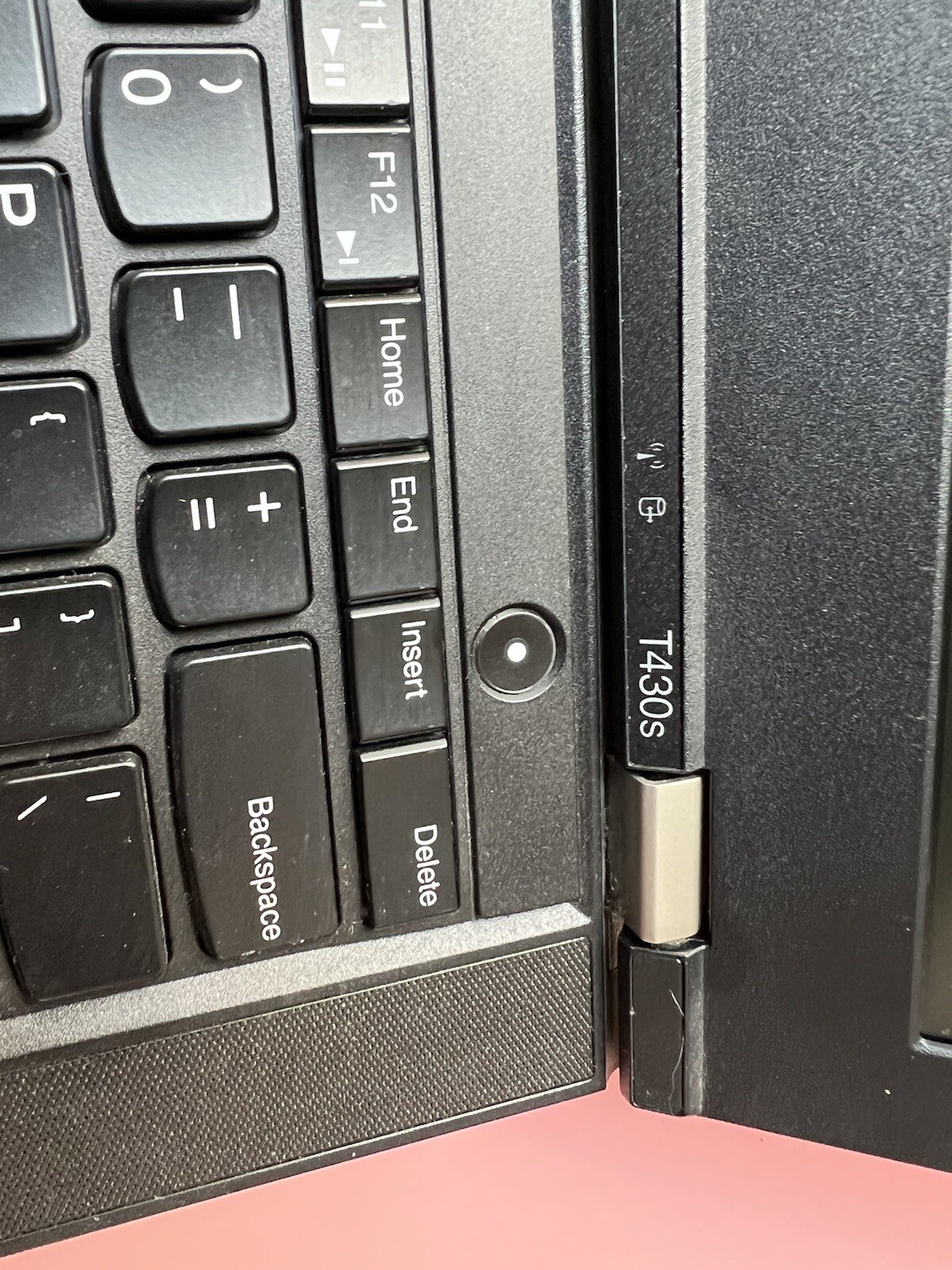 LENOVO THINKPAD T430s Core i5-3210M 2GB RAM 0GB HDD WEBCAM