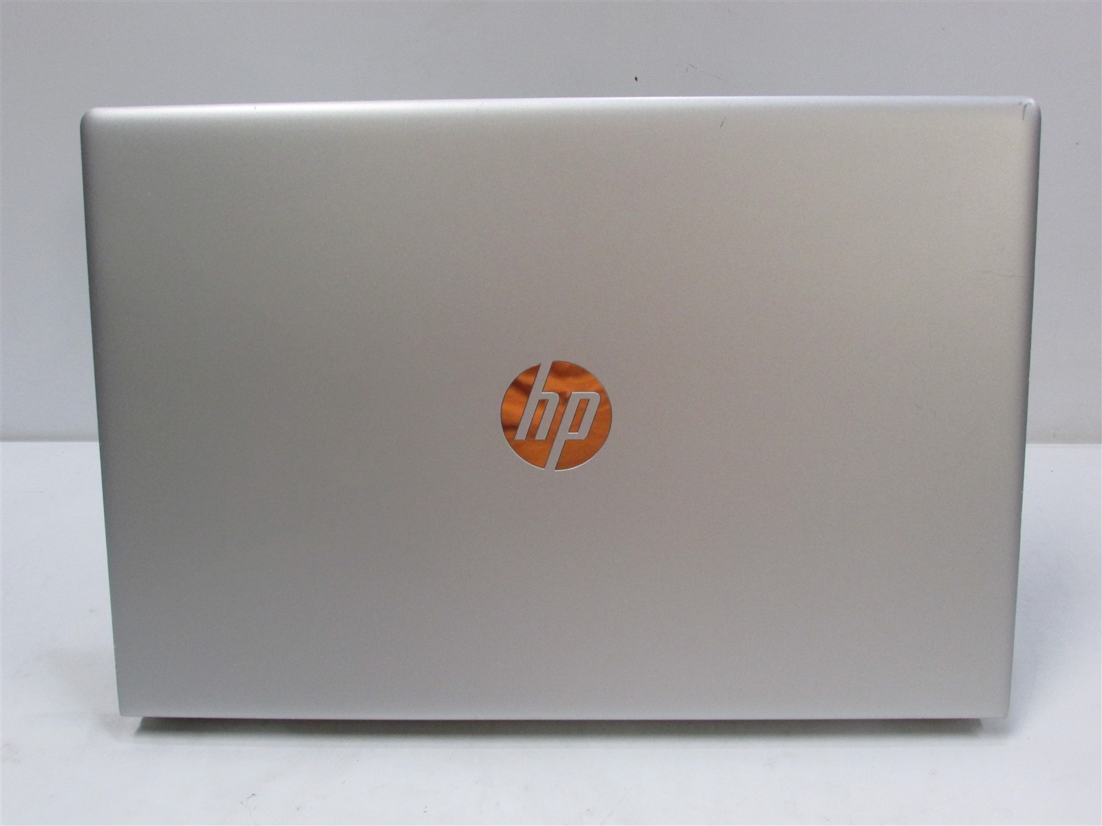 HP Probook 650 G4 i5-7200U 2.5GHz 8GB RAM 128GB m.2 15.6″ W10P BAD KEY/COSM DMG