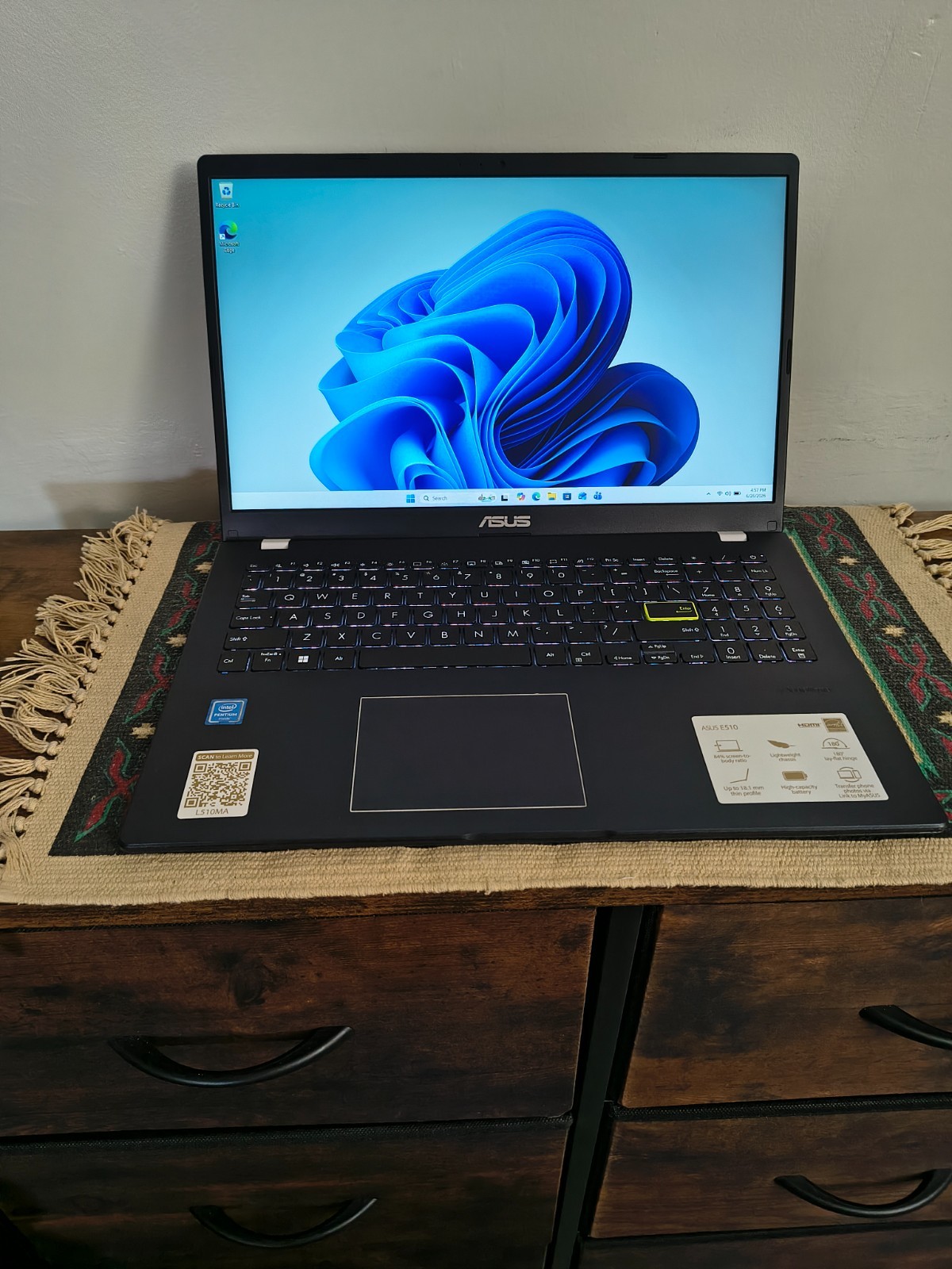 15.3″ ASUS L510M 4Core Pentium @1.1GHz 4GB 250GB NVMe SSD+128GB eMMC Wn11Hm BkLT
