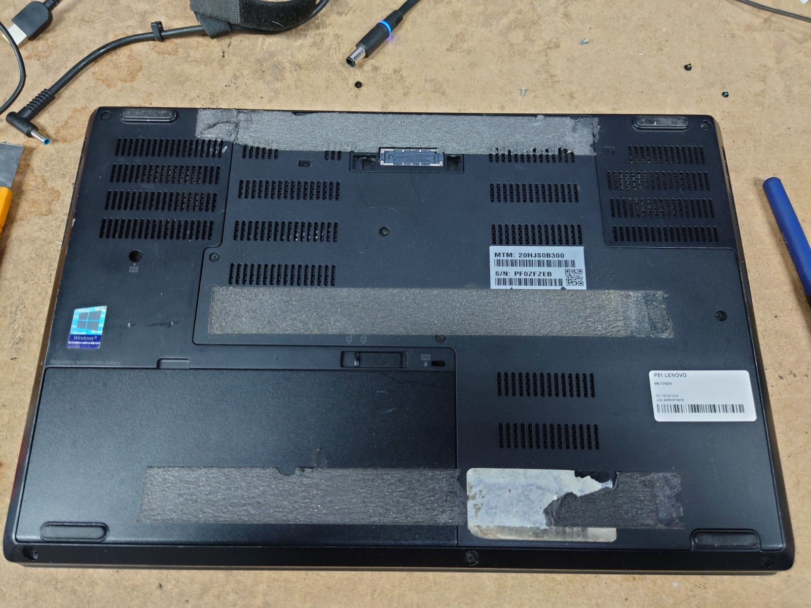 Lenovo ThinkPad P51 15.6″ i7-7820HQ 16GB RAM 512GB SSD NVIDIA M1200M No OS