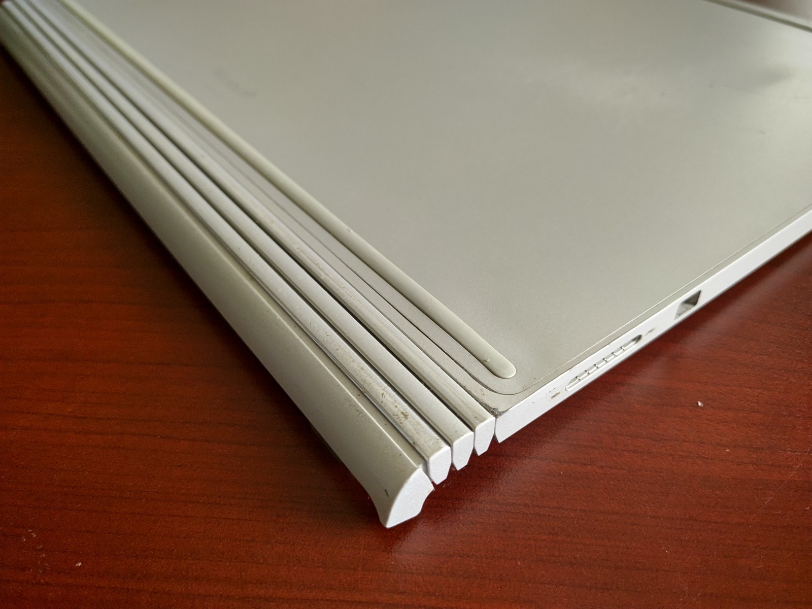 Microsoft Surface Book 1 Performance Base 1785 nVidia 965M 2GB 1703/1704/1705