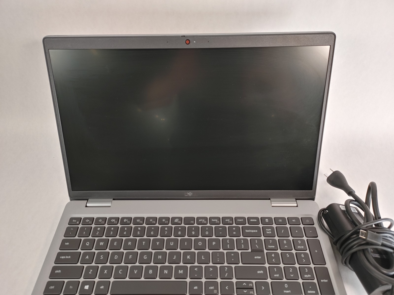 Dell Latitude 5520 Core i5-1135G7 2.40 GHz 8 GB DDR4 512 GB NVMe Windows 11 Pro