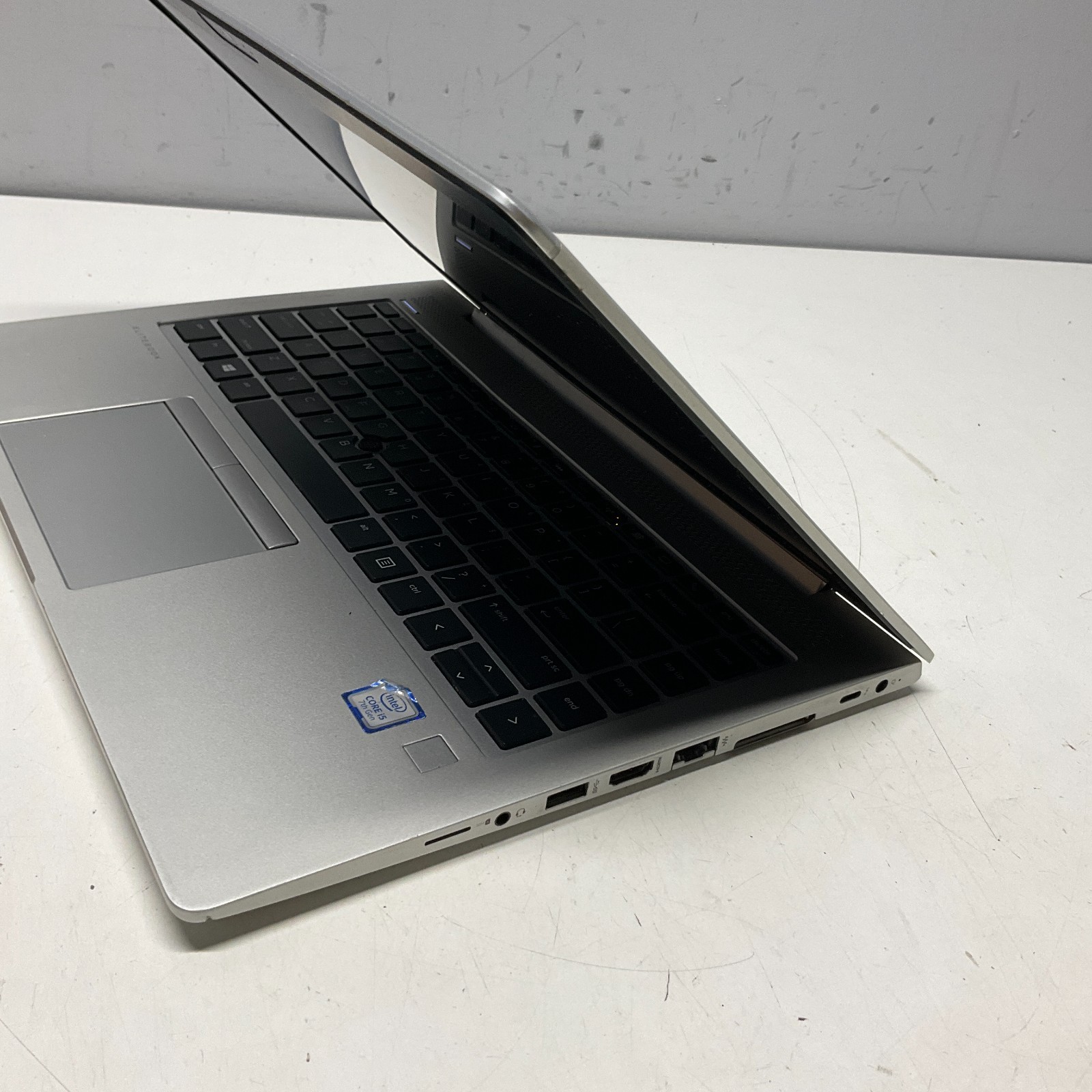 HP EliteBook 840 G5 Laptop Intel Core i5-7200U 8GB 256GB SSD Windows 10 Pro READ