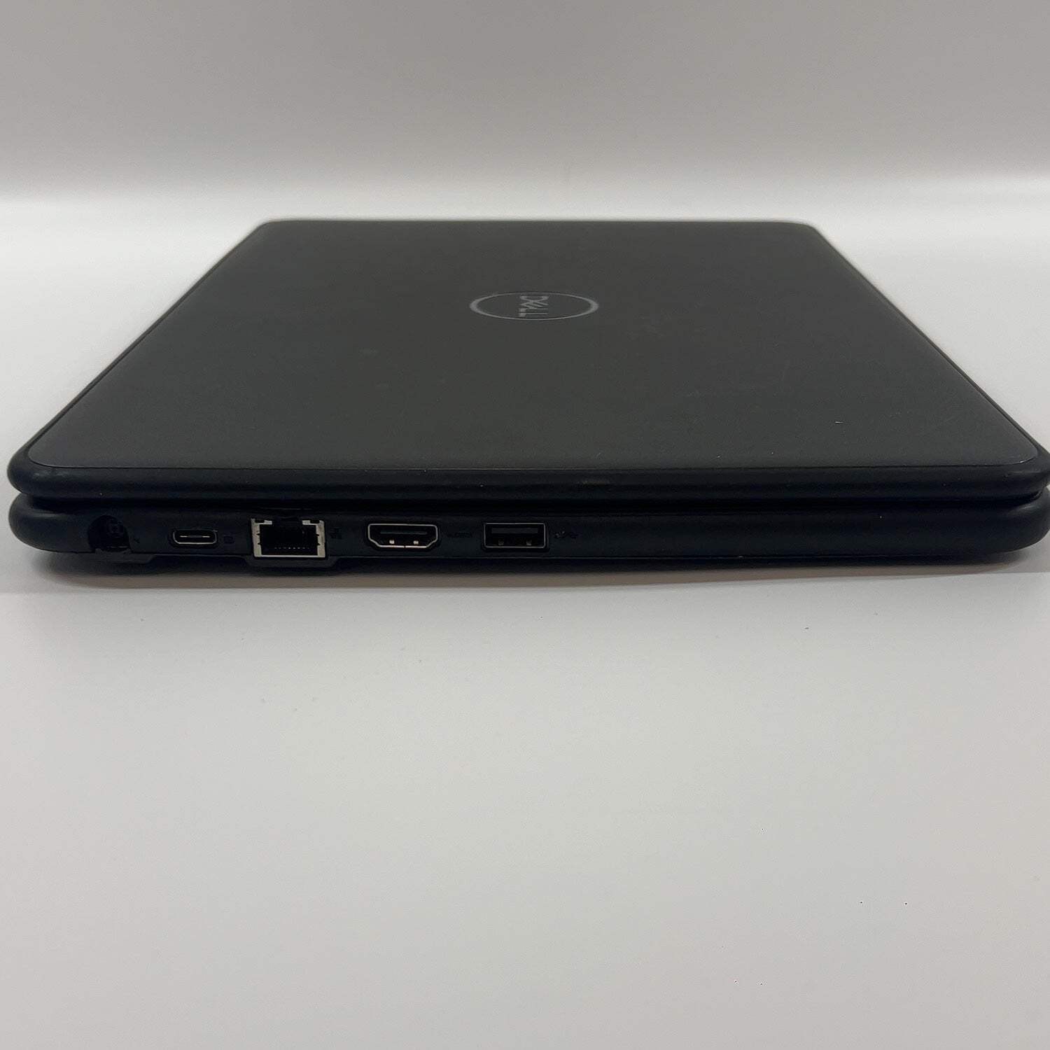 Broken Dell Latitude 3310 13.3″ i3-8145u 2.1GHz 8GB RAM 120GB SSD READ