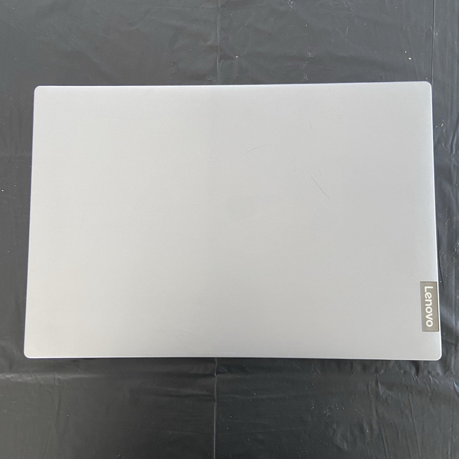 Lenovo IdeaPad S145-15API 2.60GHz AMD Ryzen 3 3200U 8GB RAM 256GB SSD 15.6″ FHD