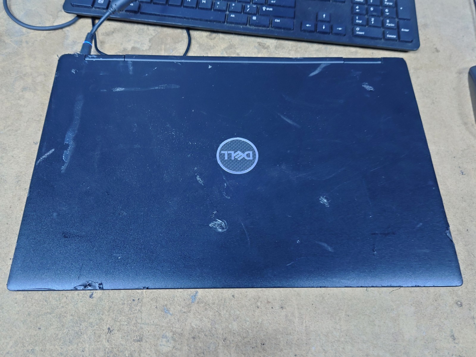 Dell Precision 7530 15.6″ FHD E-2176M 32GB RAM 256GB SSD Quadro P3200 No OS