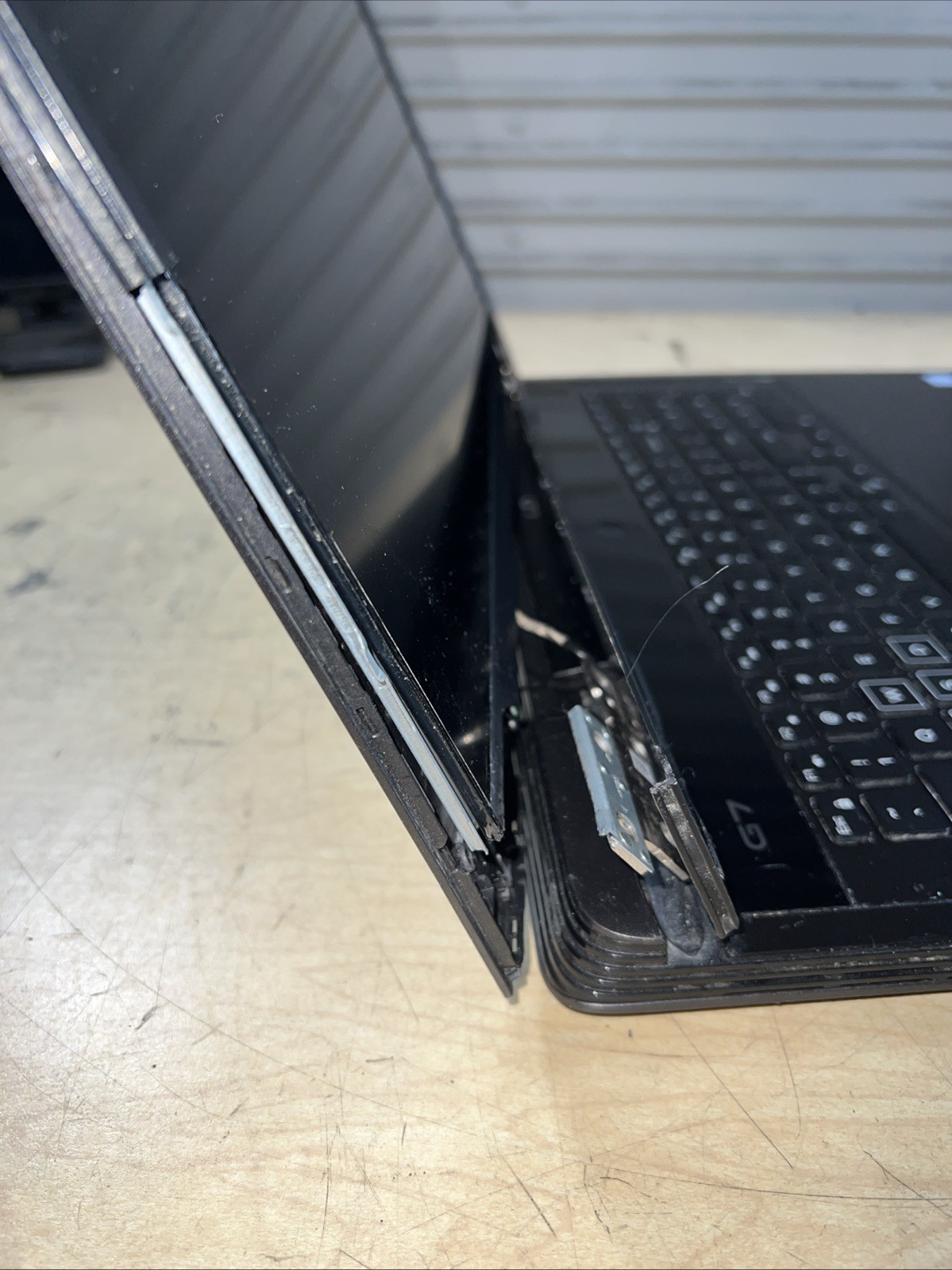DELL G7 I7 INTEL CORE I7-9750H 2.60GHZ 16GB RAM