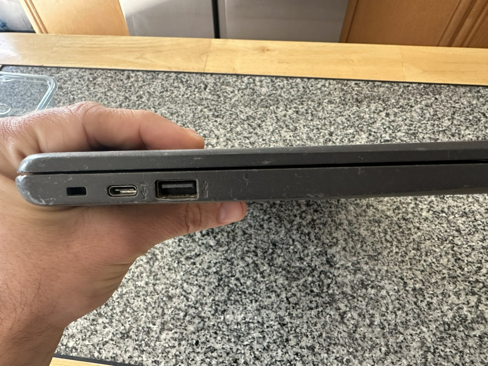 HP Chromebook 14-ca061dx 14″ Intel Celeron Processor Chrome OS