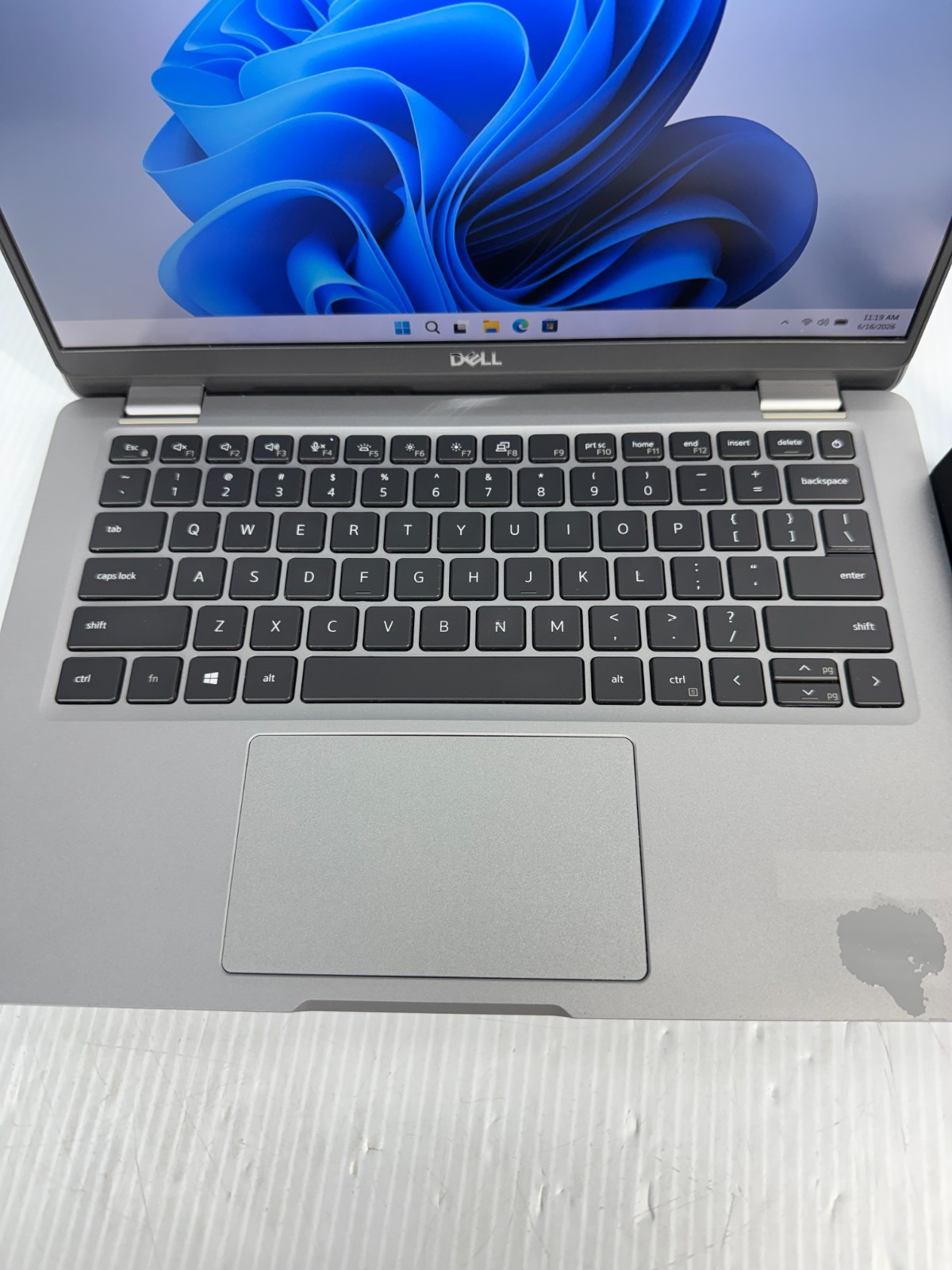 Dell Latitude 5320 i5-1135G7 13.3″ Windows 11 Pro Laptop 128GB SSD 8GB RAM *WEAR
