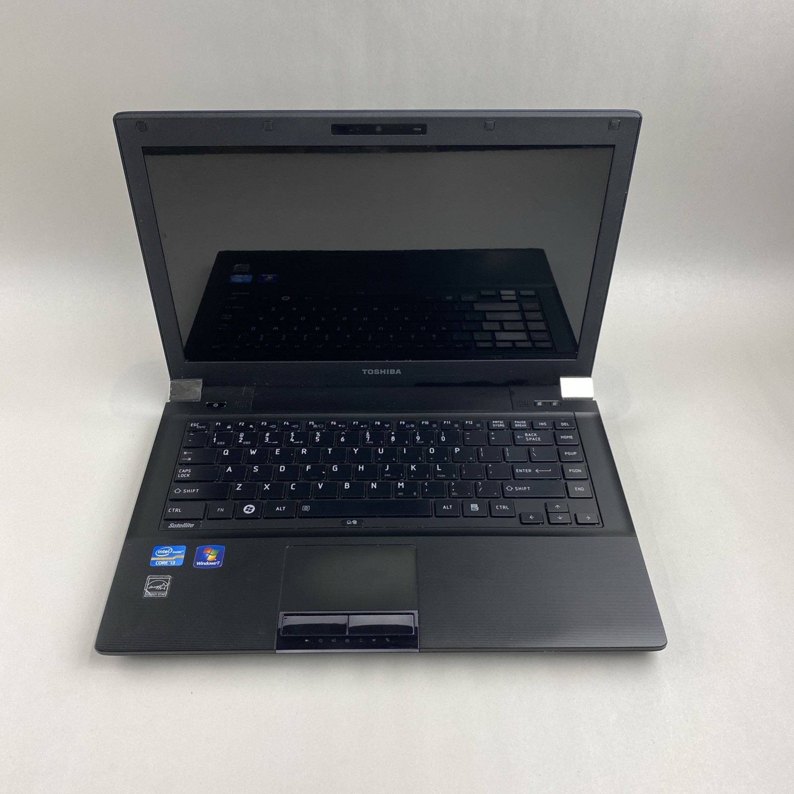 Toshiba Satellite R845 Intel Core i3-2310M 2.10GHz 4GB RAM 14″ No HDD No OS
