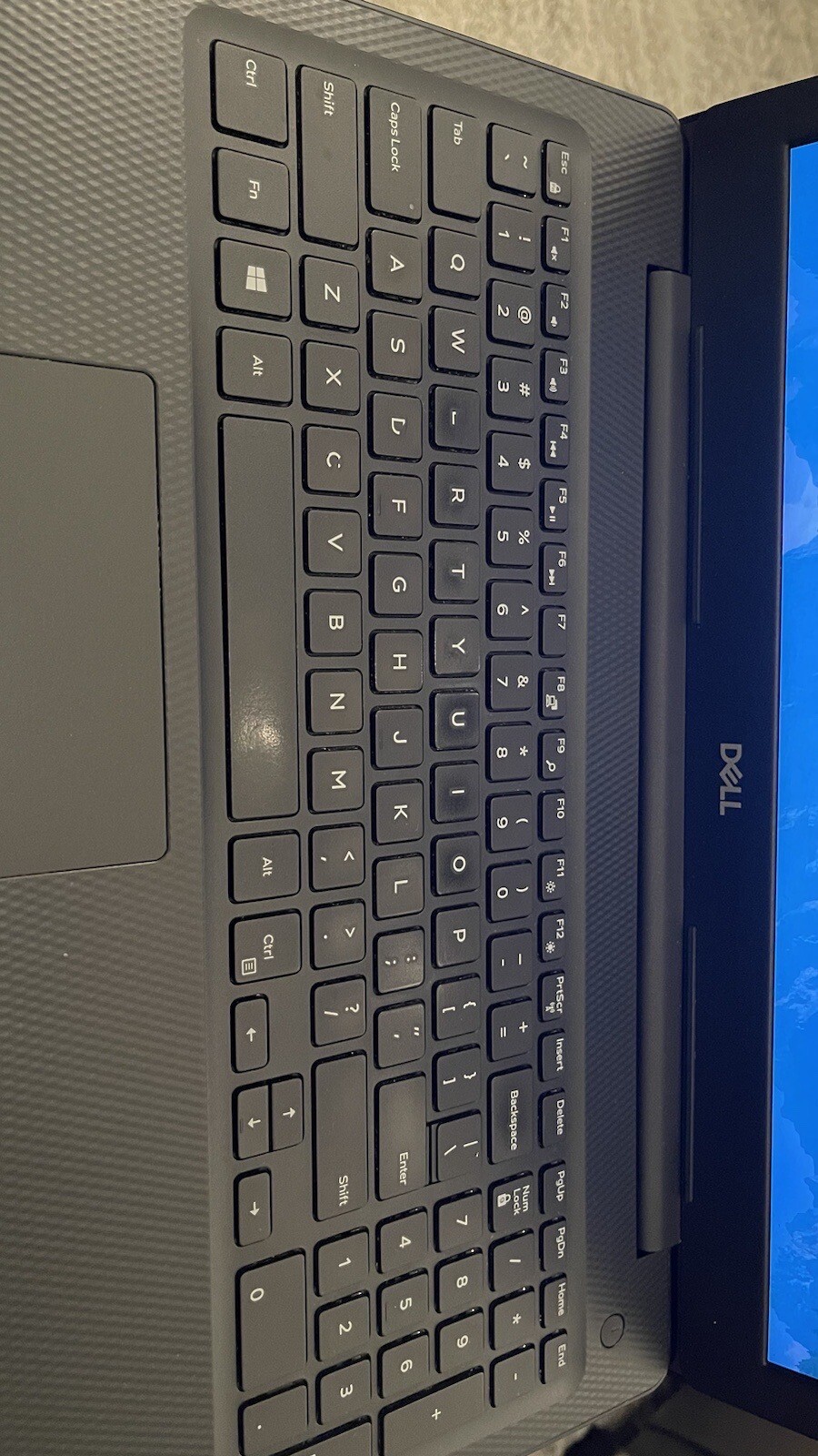 15.6″ Dell 3593 10th Gen Intel Core i5-1035G1 16GB RAM 256GB SSD Win 10