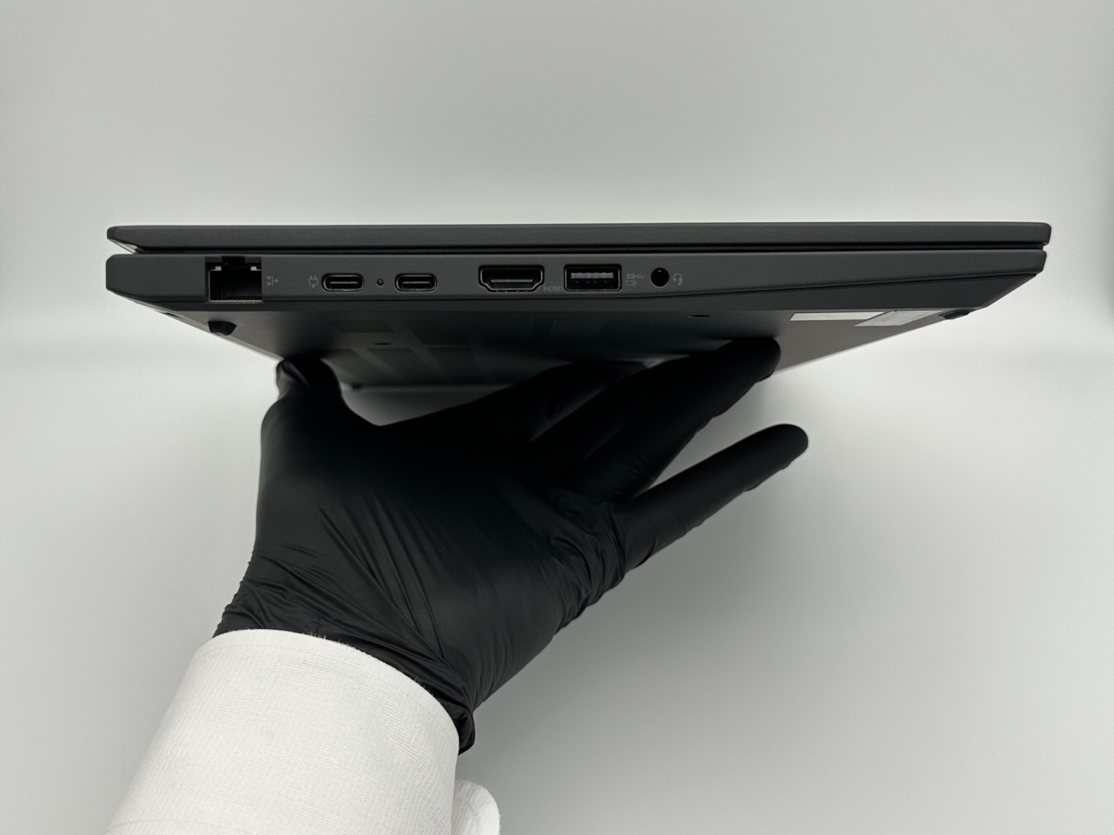 Lenovo ThinkPad T14 Gen 3 Laptop AMD RYZEN 7 PRO 6850U 16GB RAM 256GB SSD W11P
